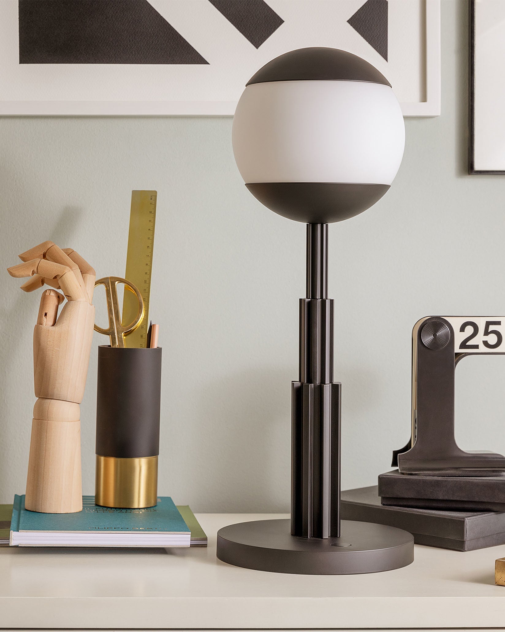 AR04 Schwarz tragbare Lampe