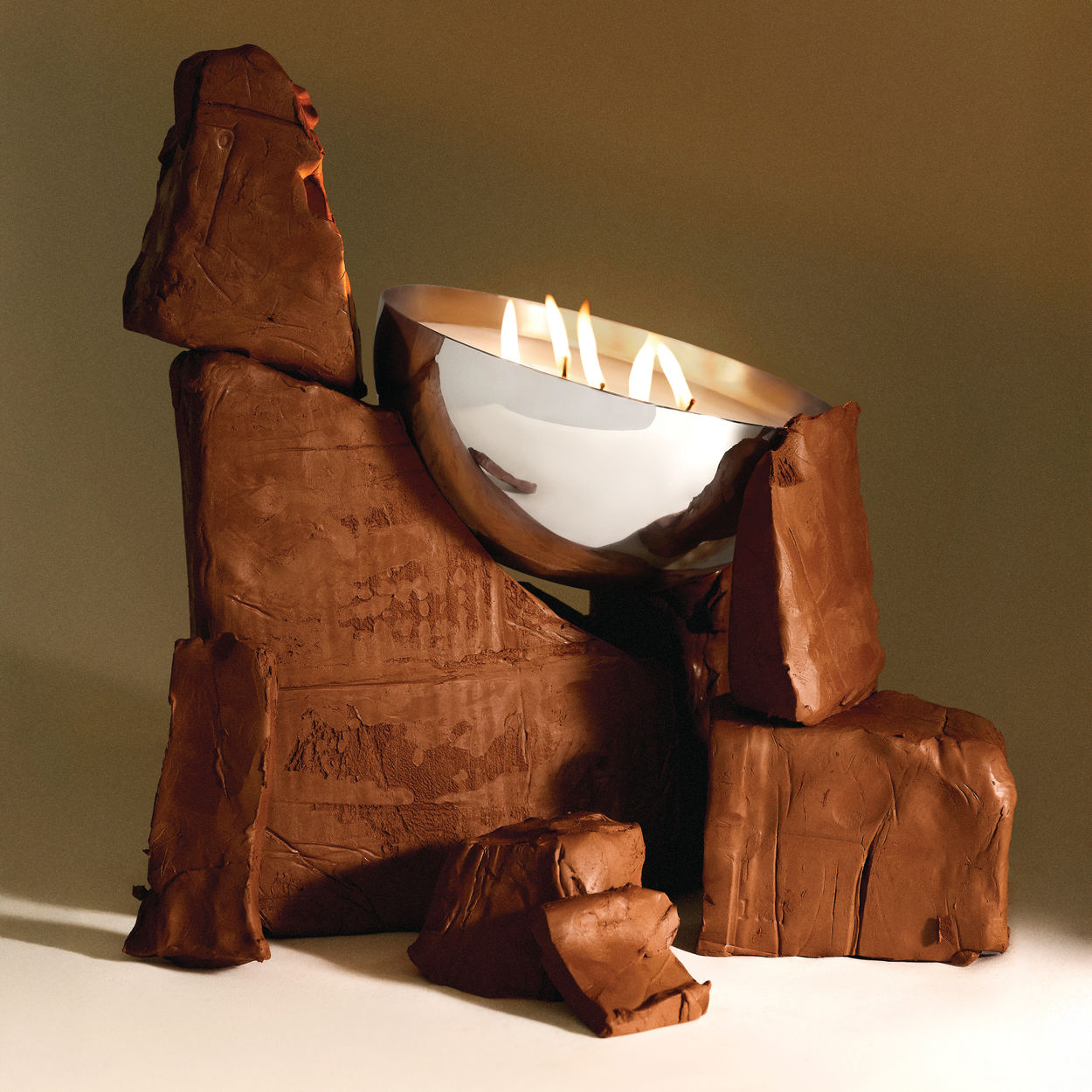 Duftwachs für die Kerze ROCC - FLINT mit holzigen Noten, Leder und Styraxharz