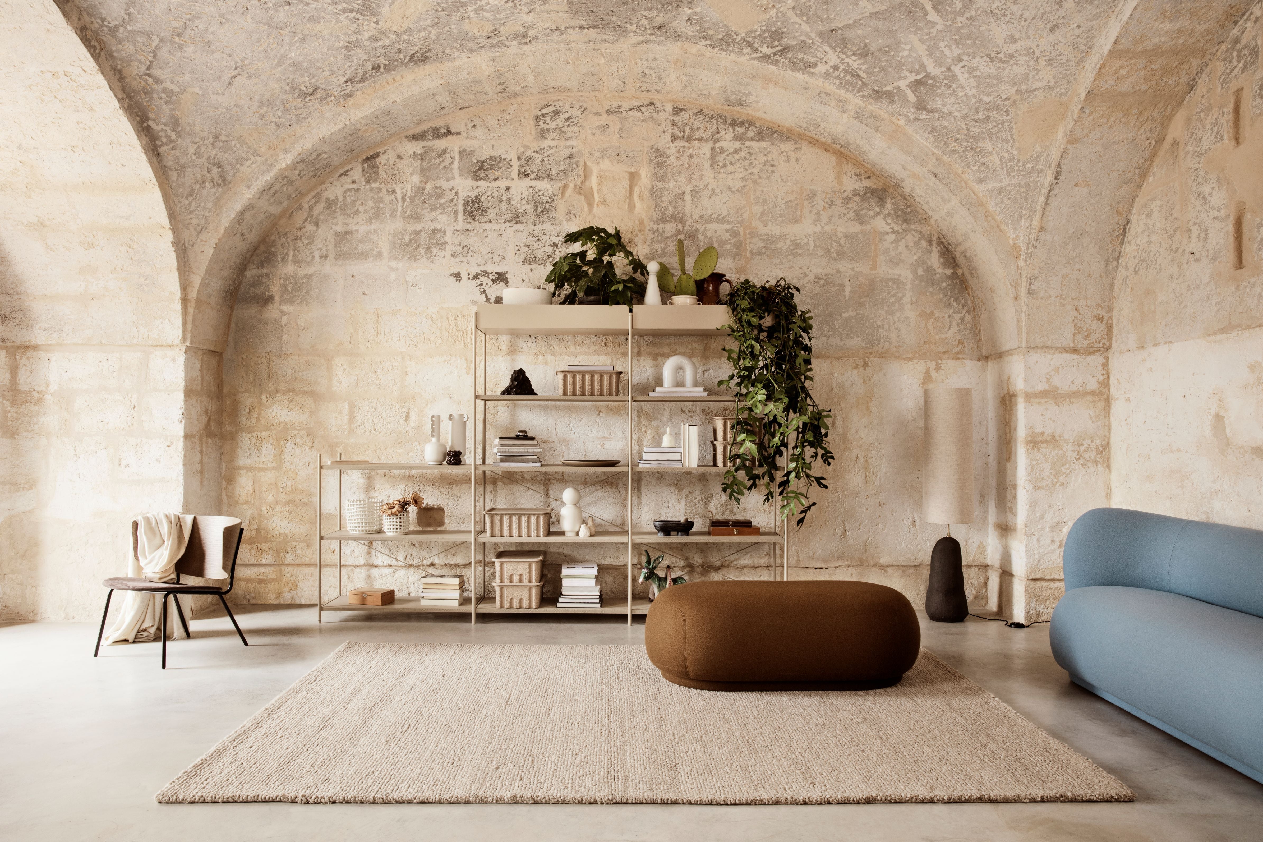 SHADE LOOP light beige rug