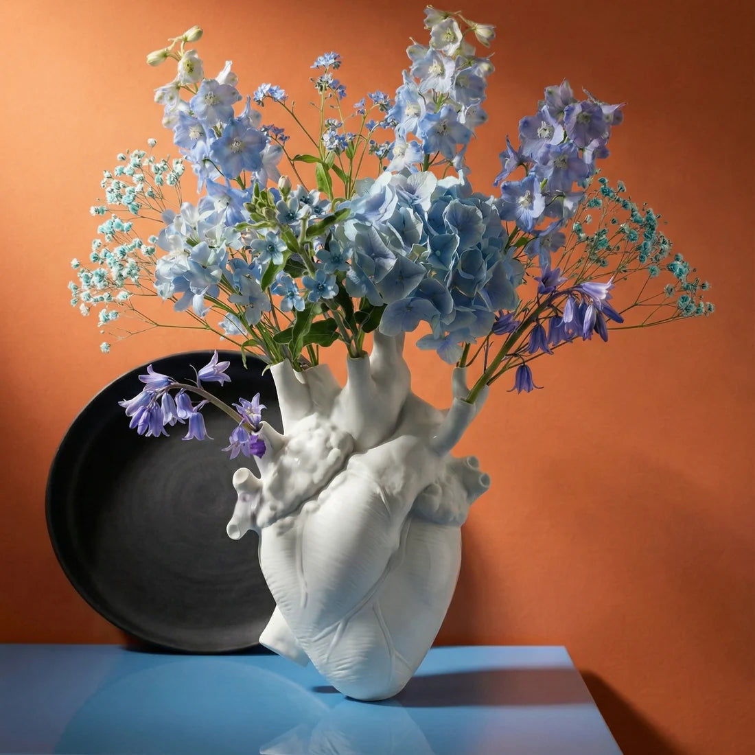 Porzellanvase Liebe in Blüte weiß