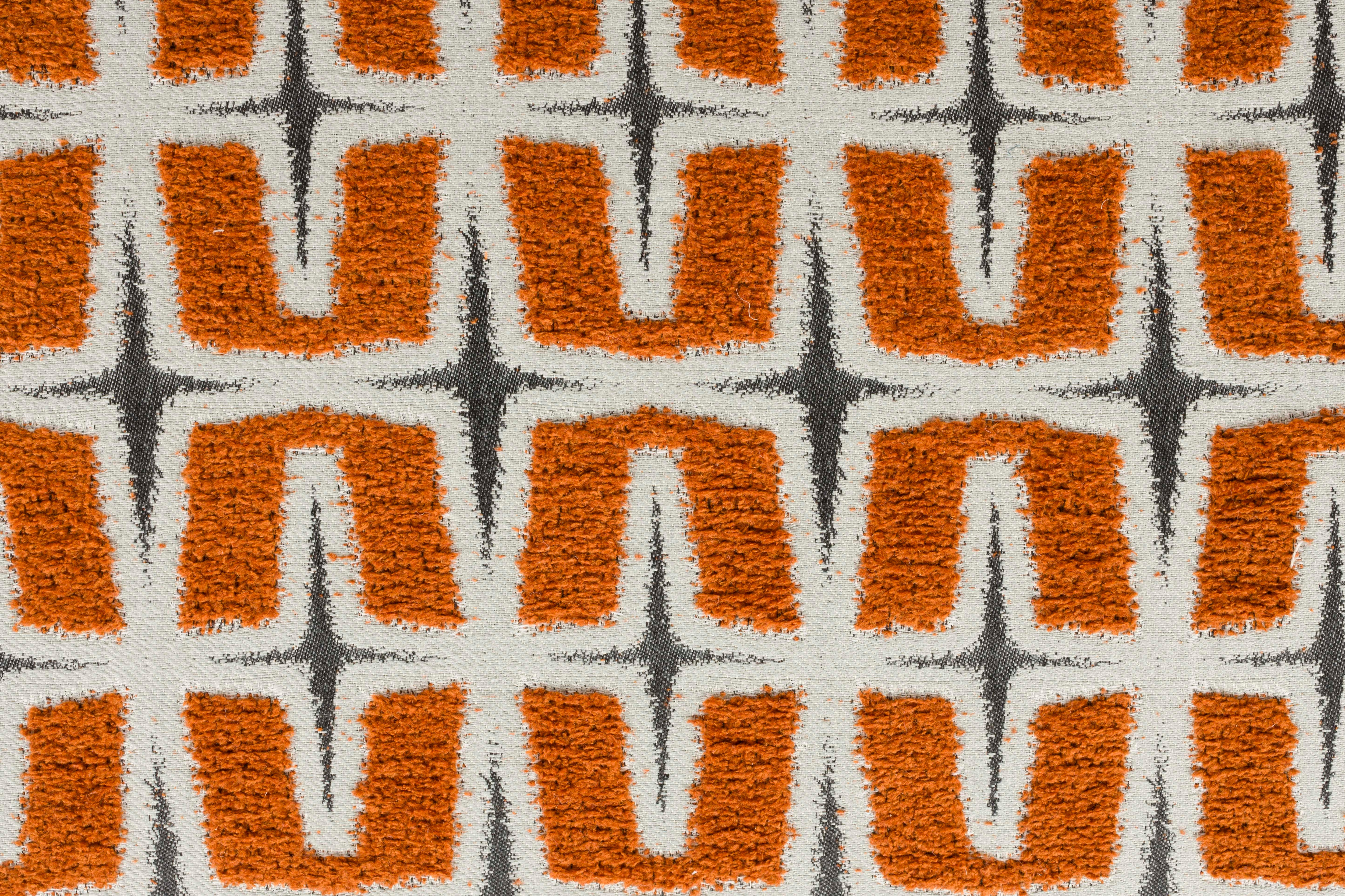 Sessel RITZ orange mit geometrischem Muster