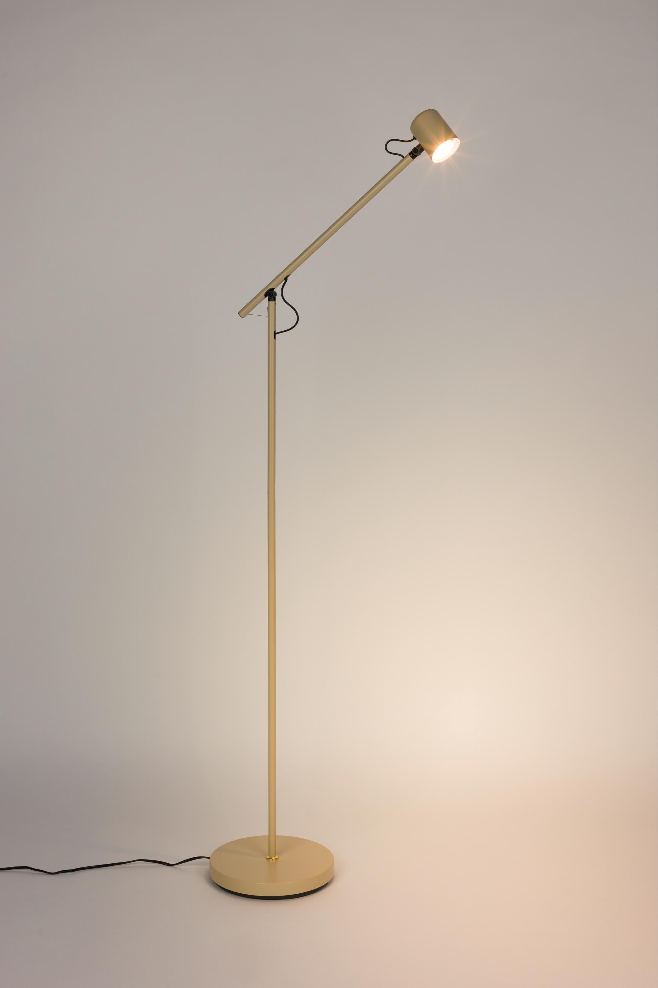 Stehlampe AERO beige
