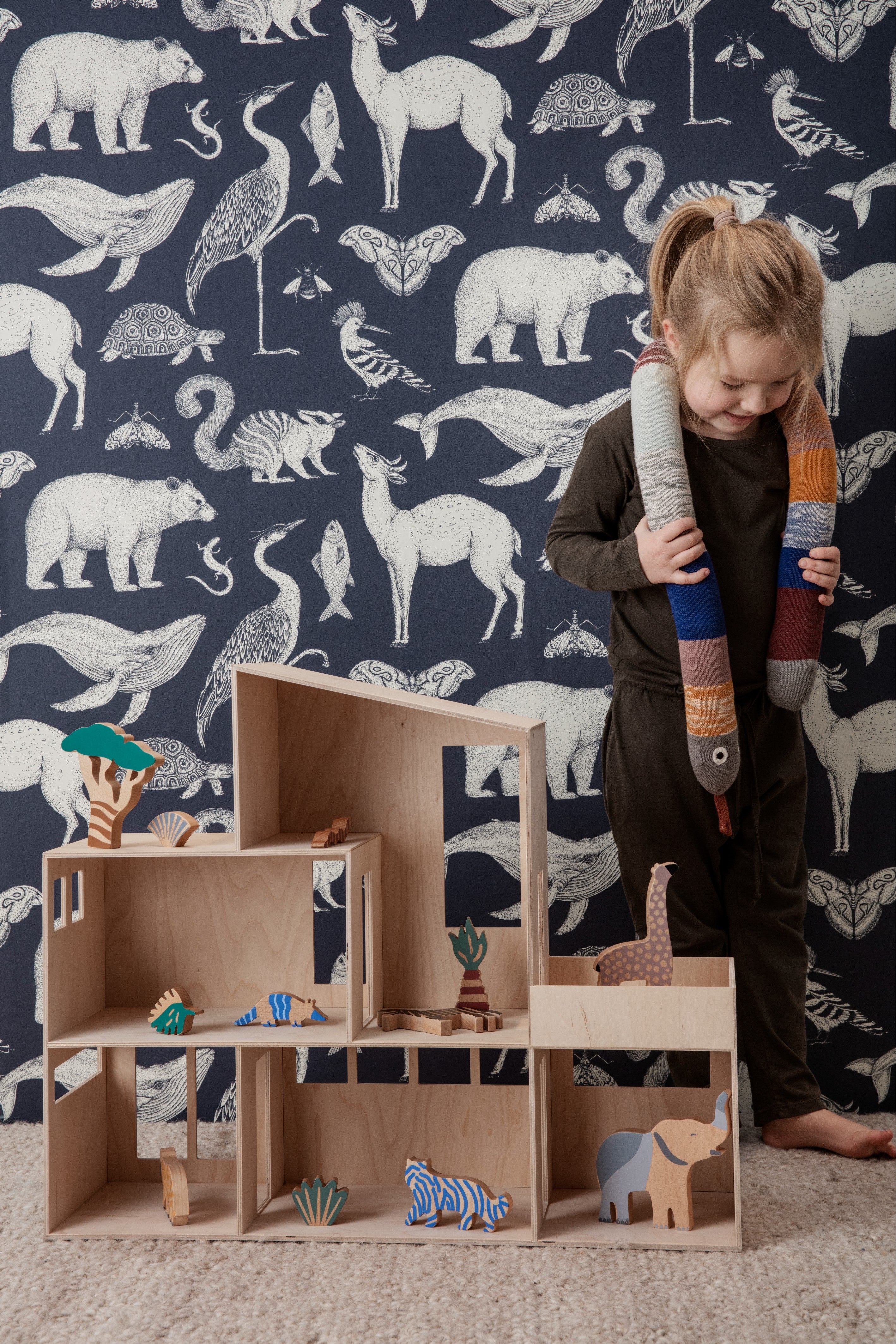 KATIE SCOTT - ANIMALS dunkelblaue Tapete