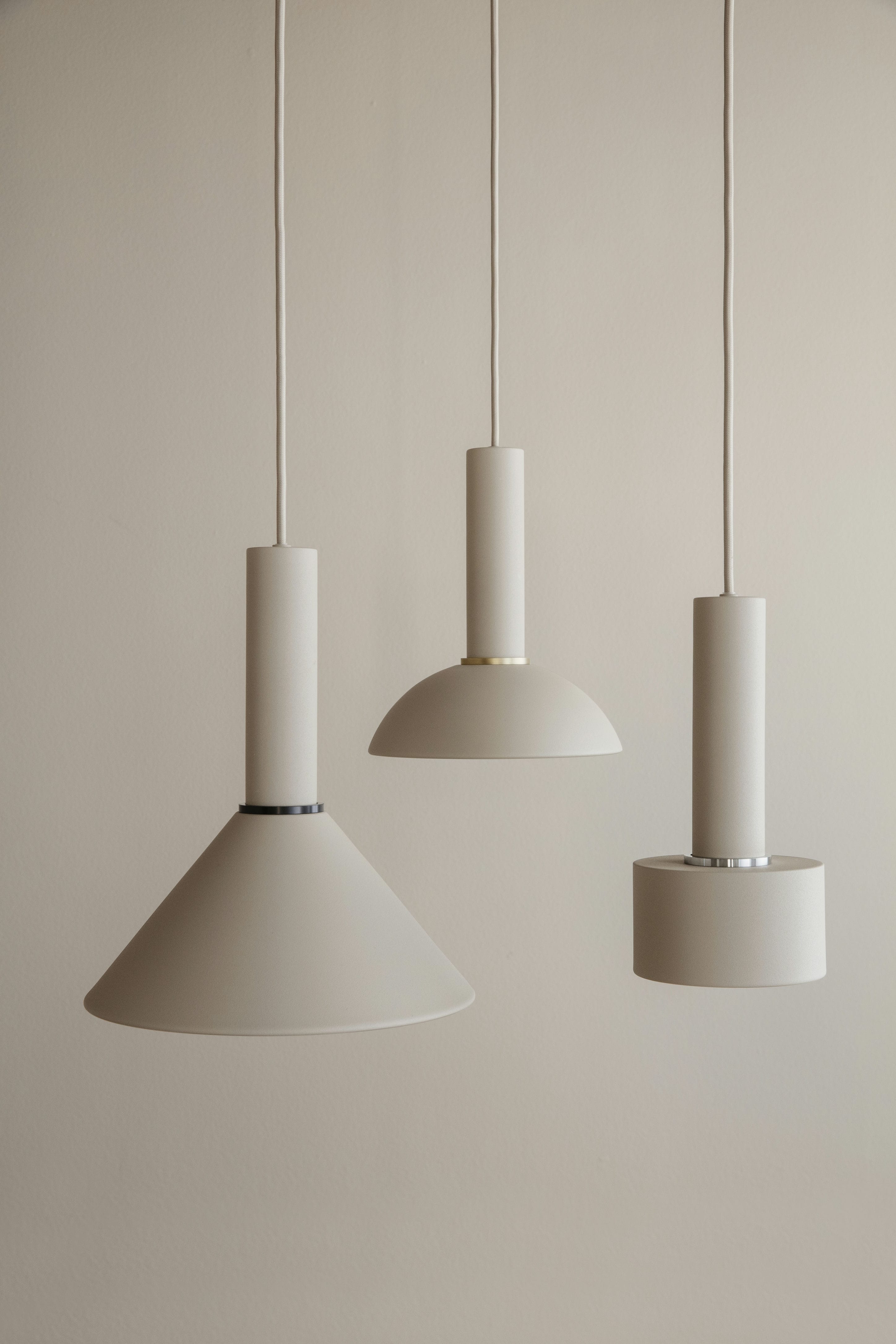 Sammeln Sie Kegel -Beige -Lampenschatten