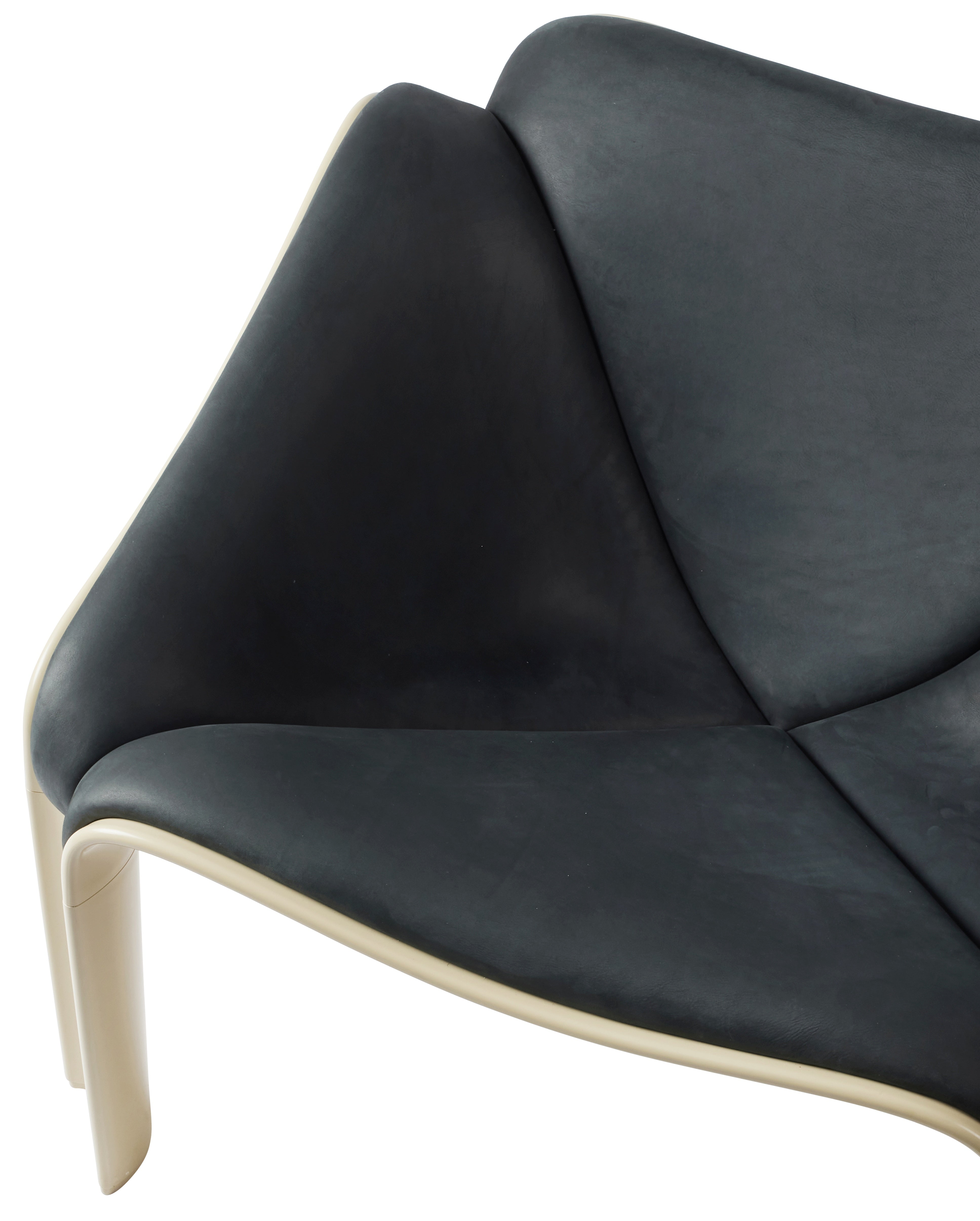 F300 Armchair navy leather with cream base