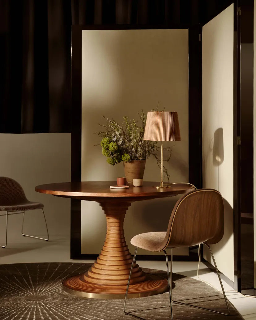 GUBI 3D upholstered chair with walnut wood and chrome base