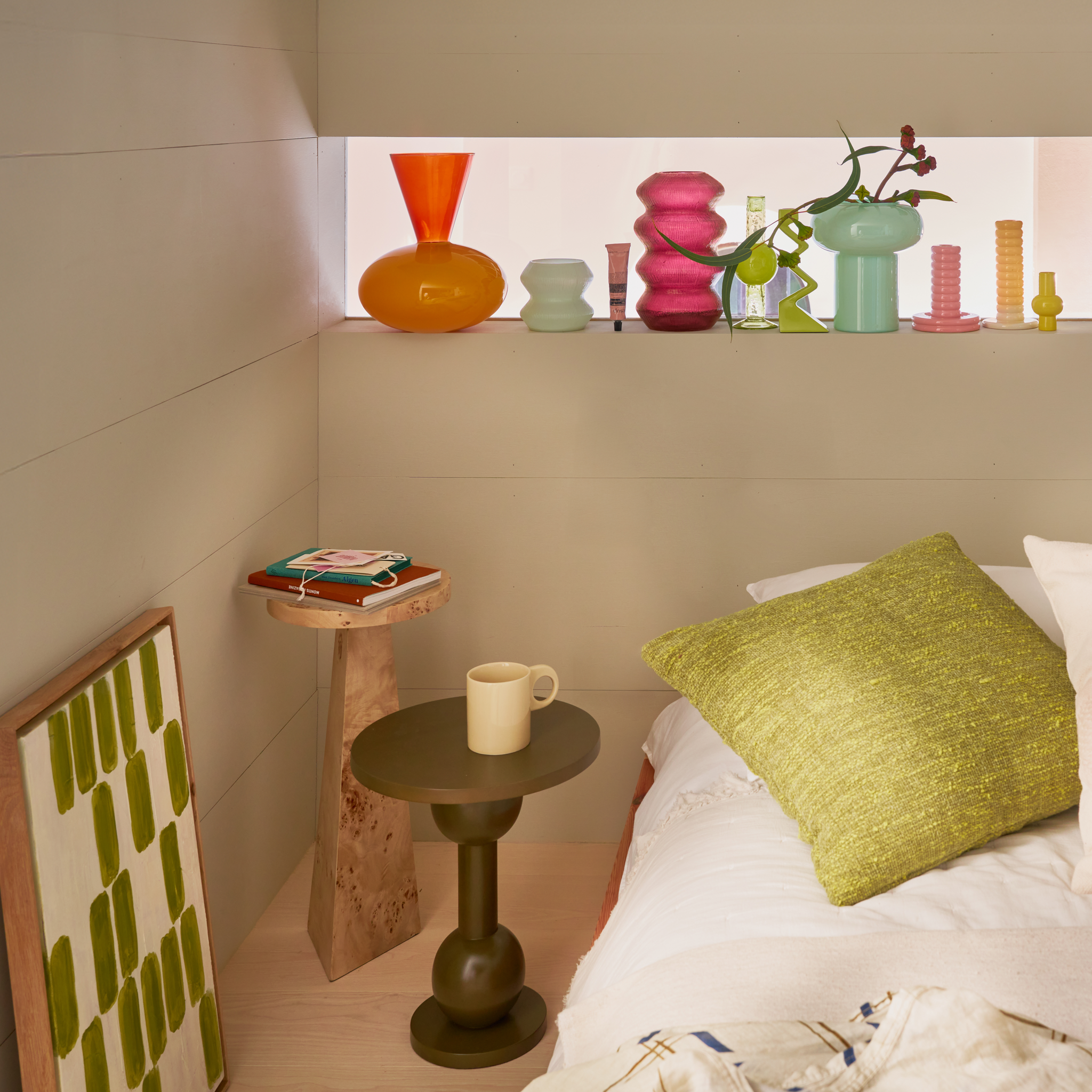 Beistelltisch RAMO Mangoholz dunkelgrün