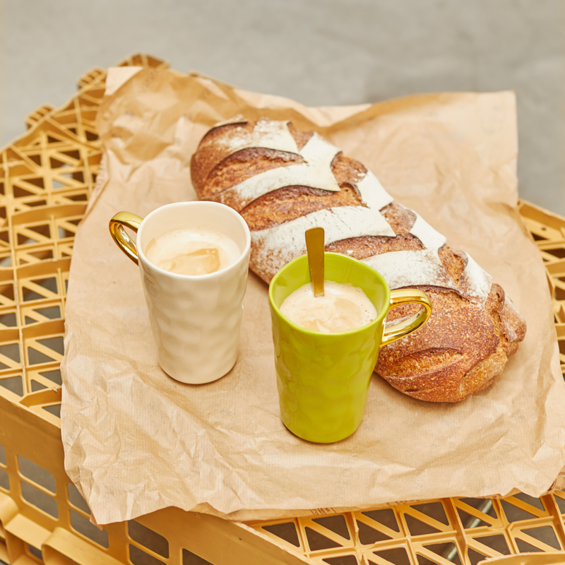 Lattebecher GOOD MORNING cremefarben mit Gold