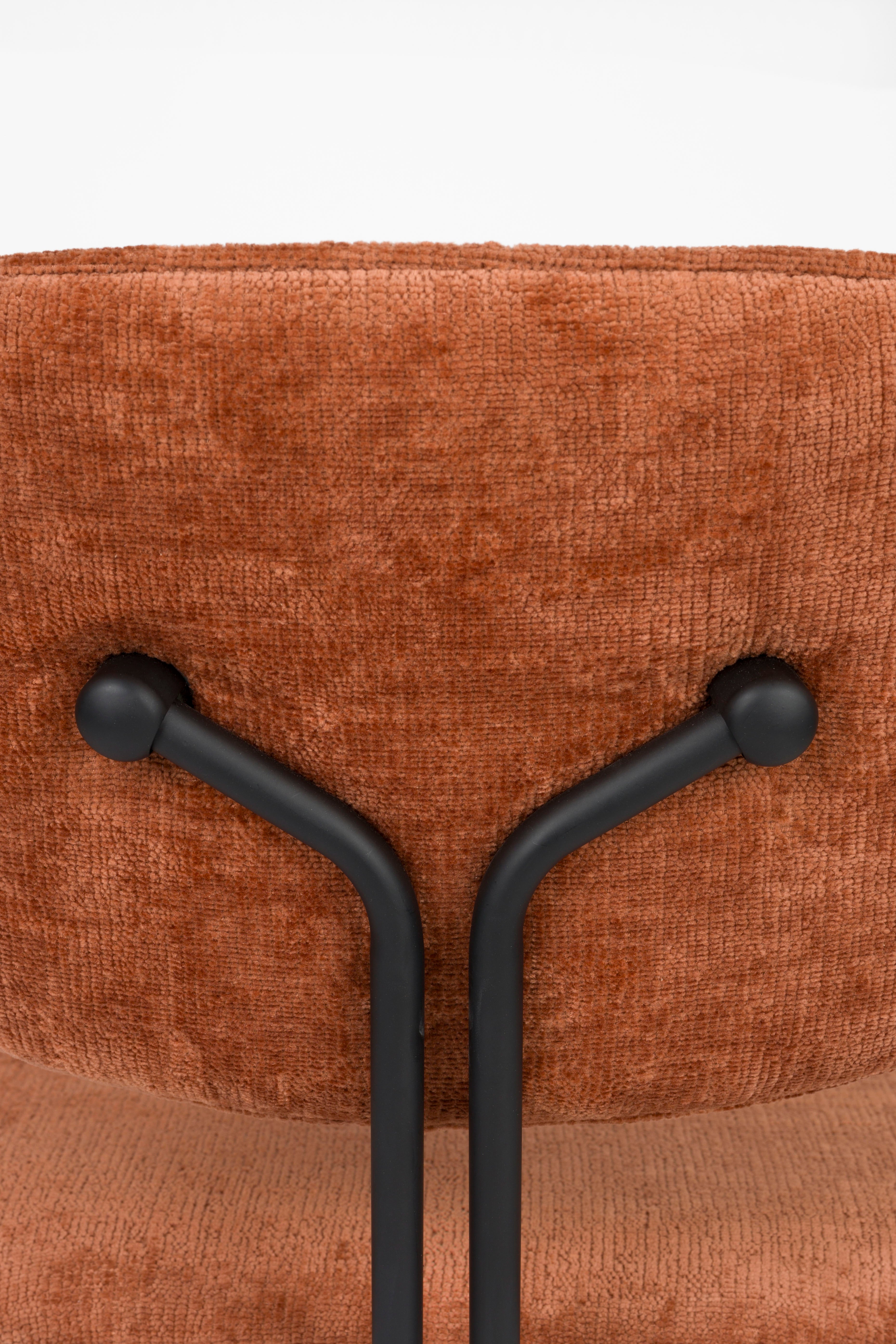 BOUTON Chair terracotta with black base