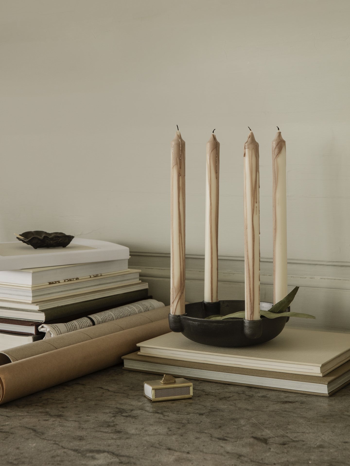 DRYP beige and pink candle set