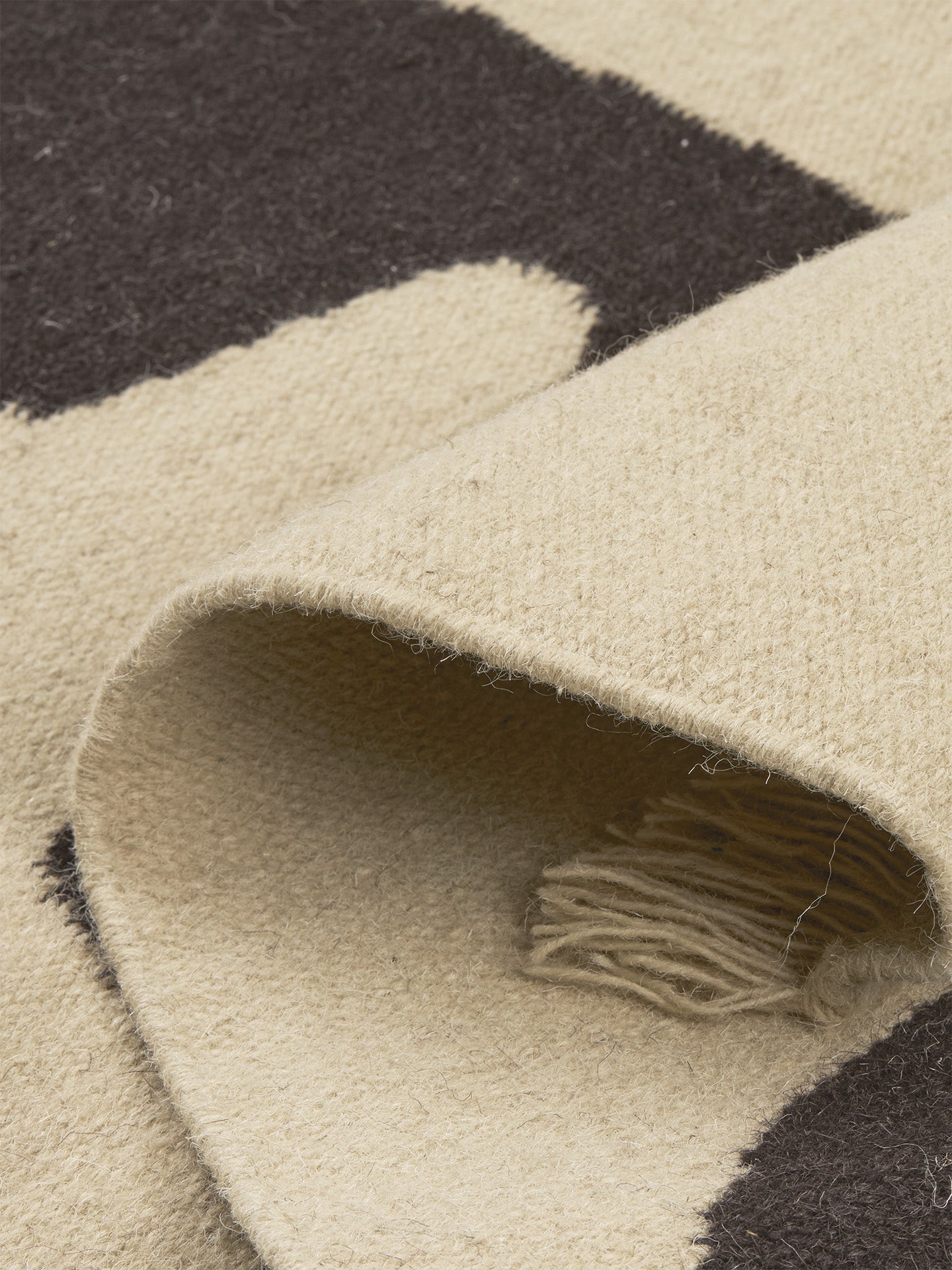 KELIM LAY brown rug with beige