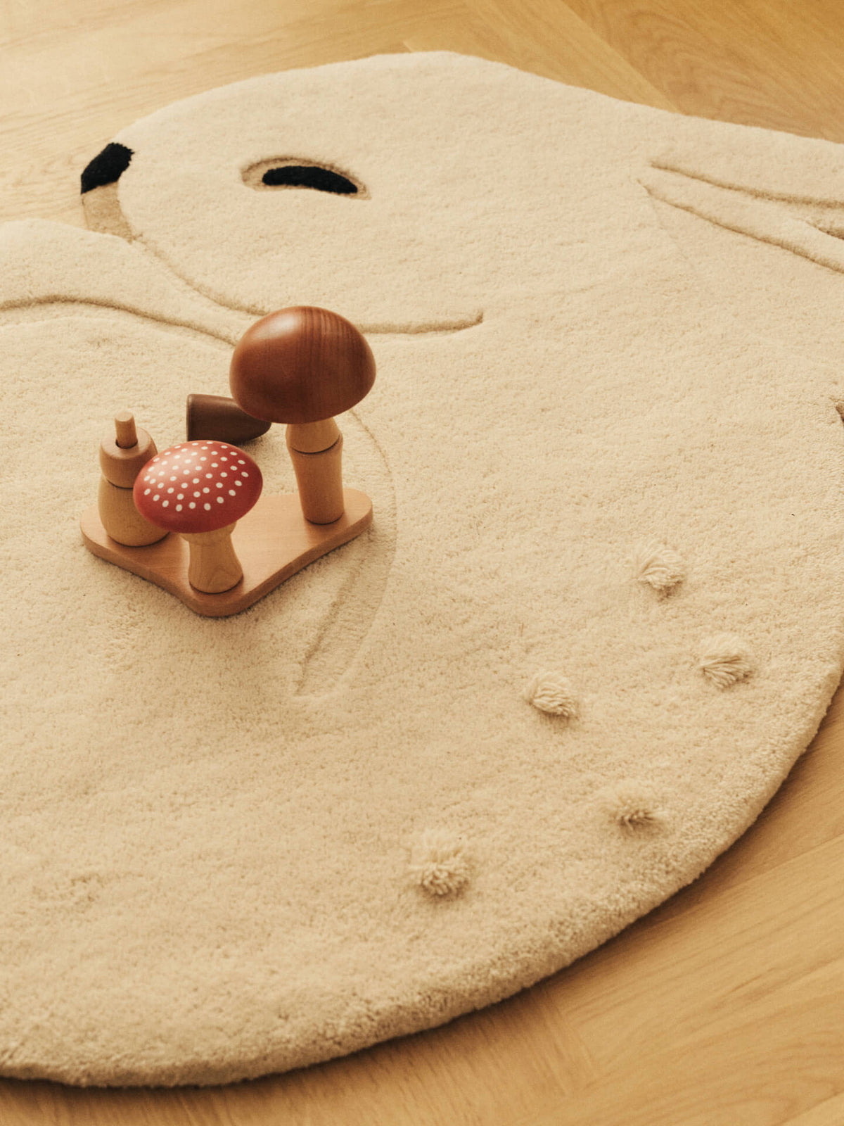 Dywan dziecięcy RABBIT złamany biały – ujęcie 2