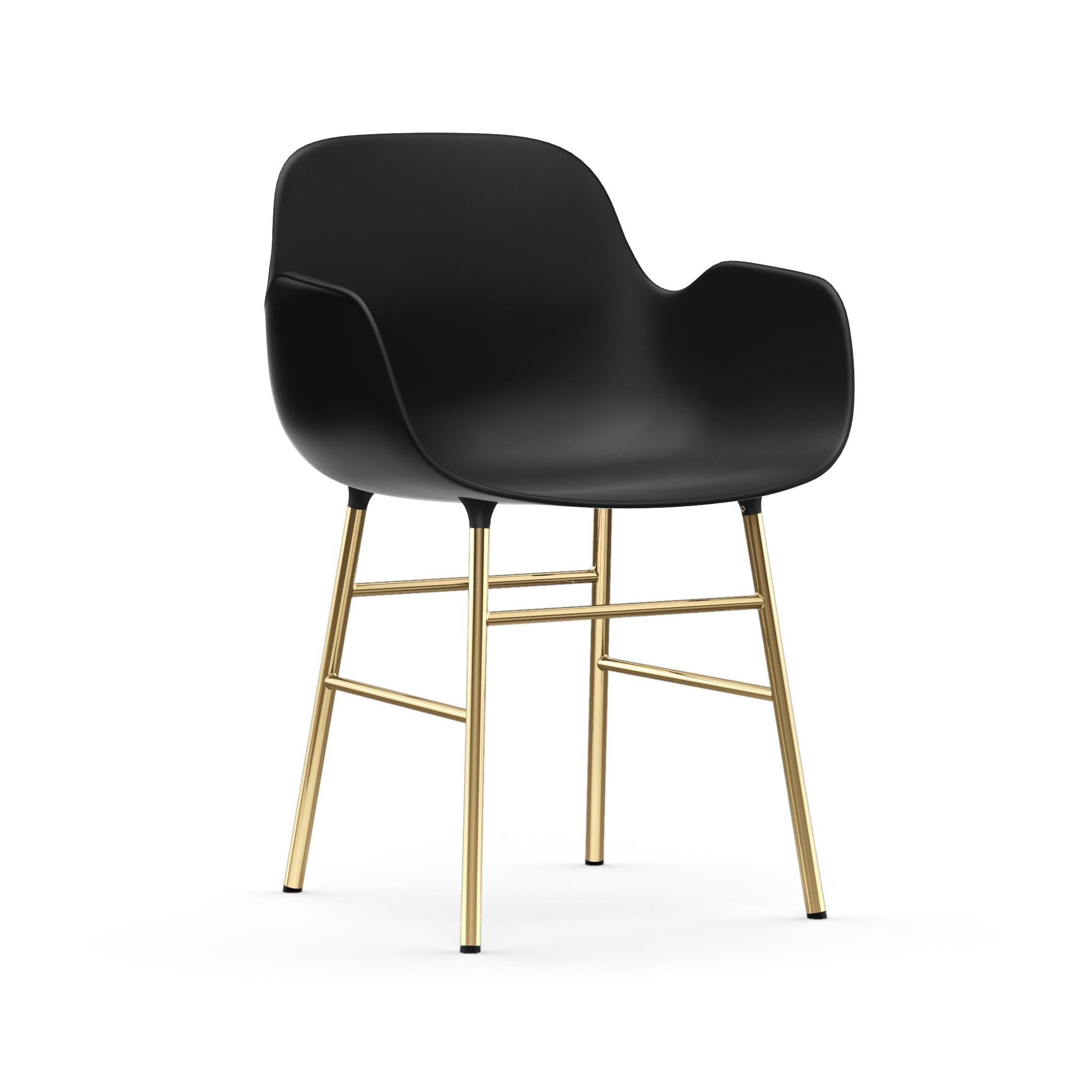 Chair with armrests Black forms with a golden base