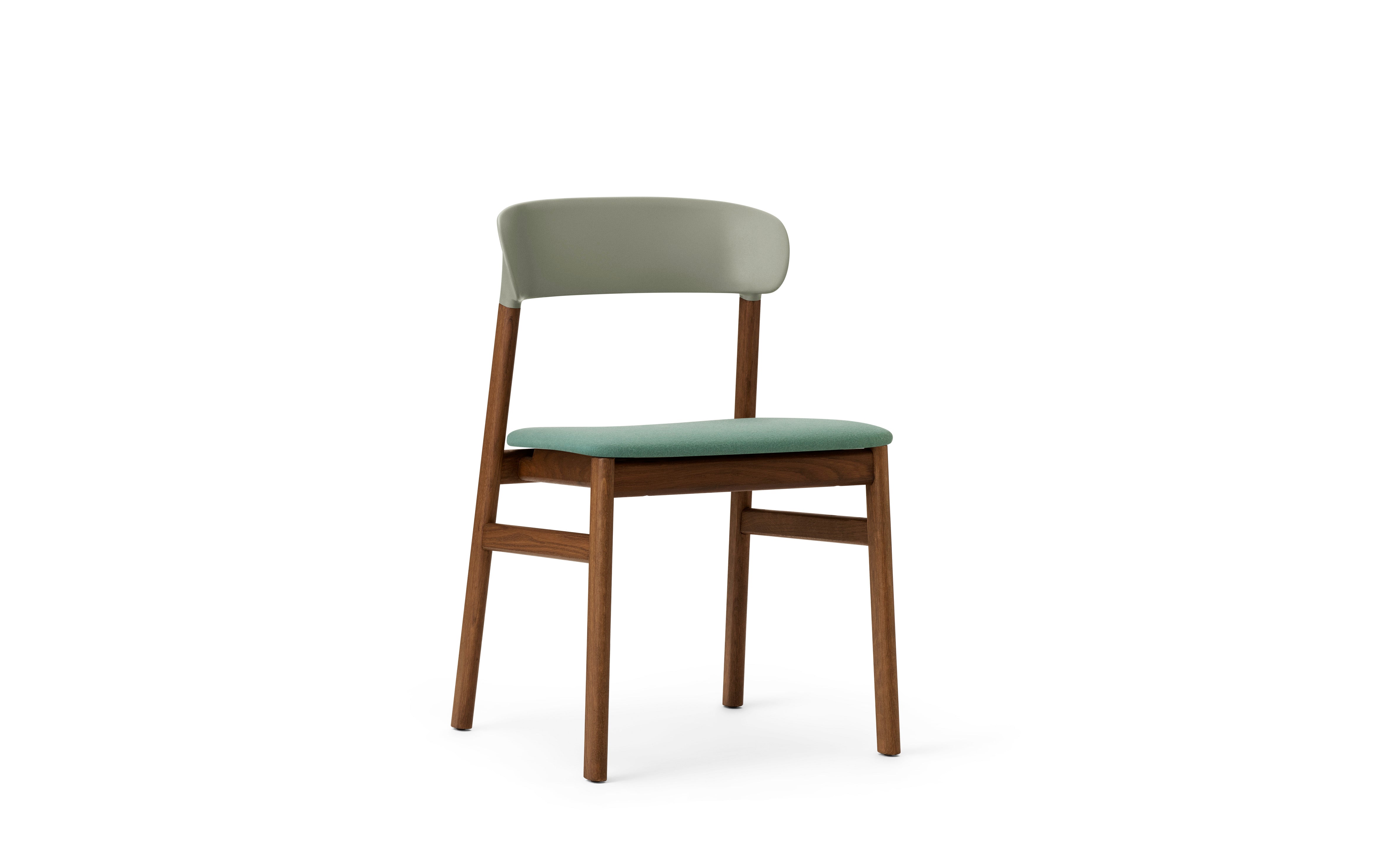 Herit upholstered chair with a dark oak base