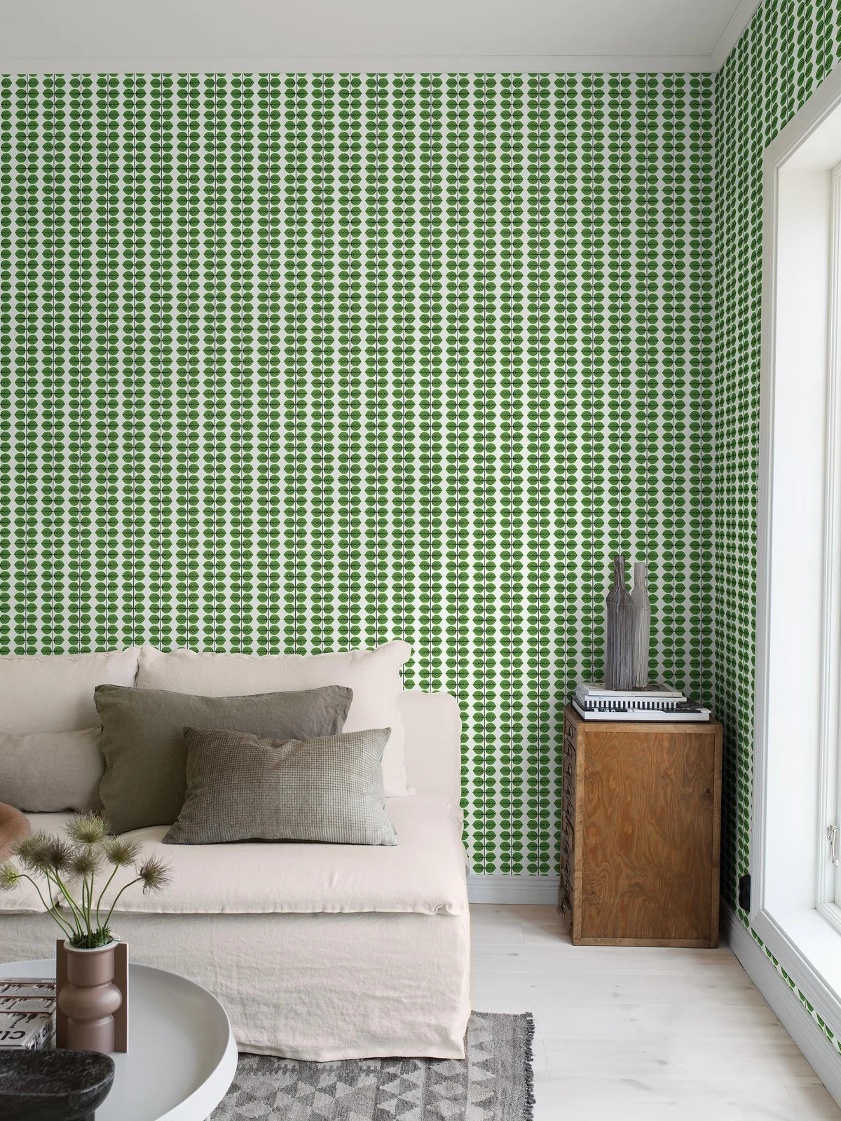 BERSÅ White Wallpaper with Green Leaf Pattern