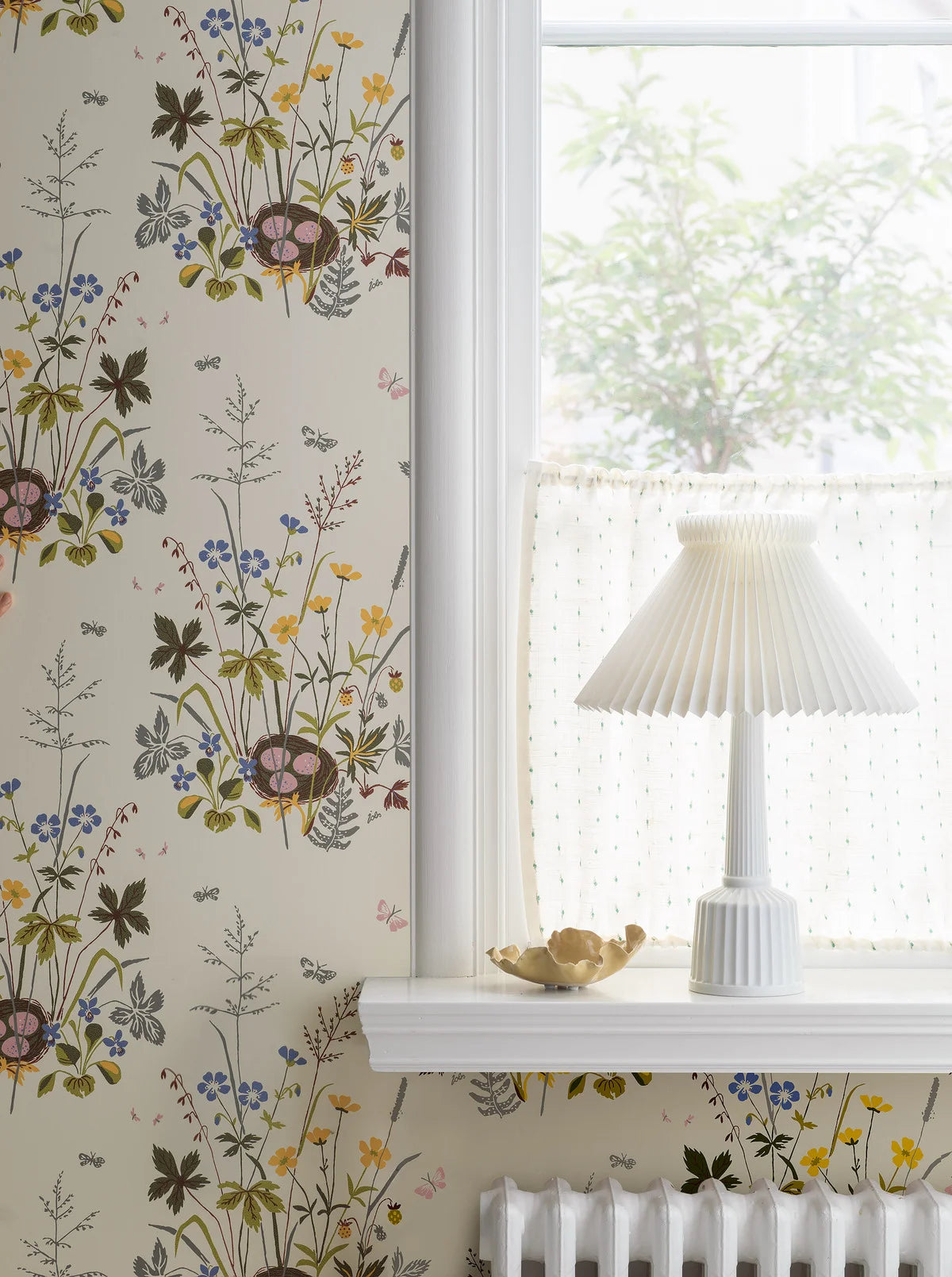 Tapete mit floralem Blumenmuster FAGELBO creme mit braun