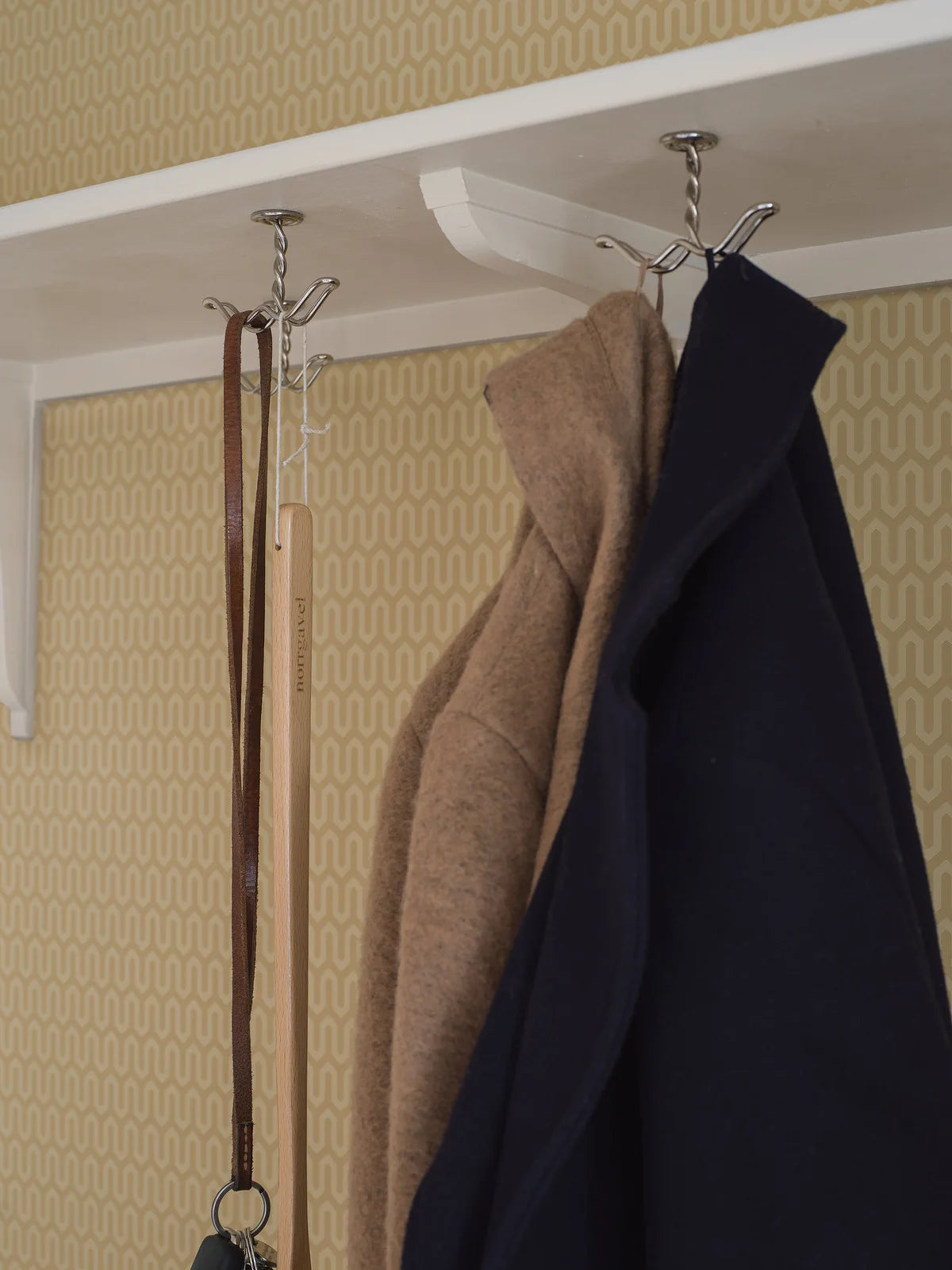 Vlies-Tapete mit geometrischem Muster YPSILON gelb