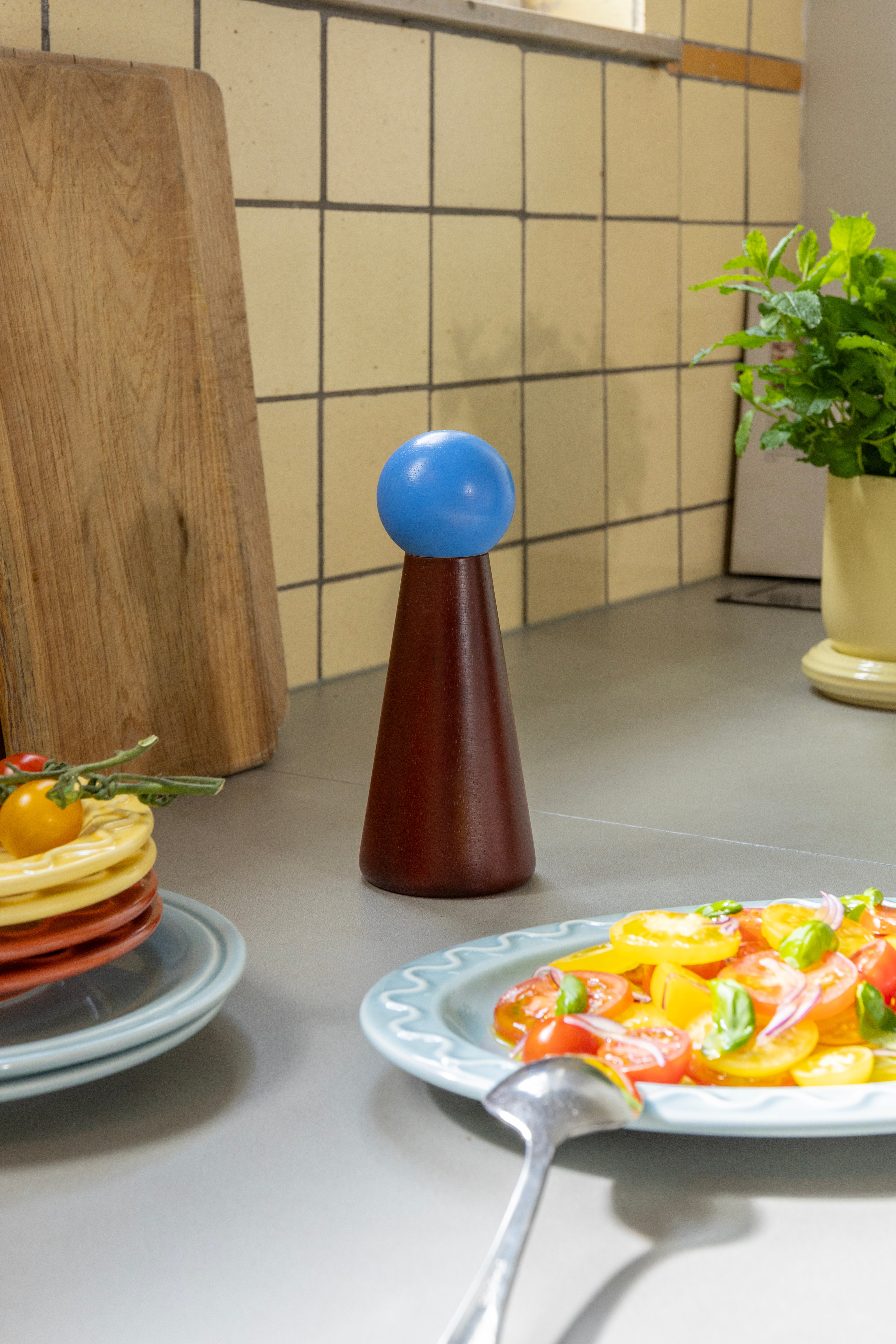 Gewürzmühle HALMA LARGE burgunderrot mit Blau