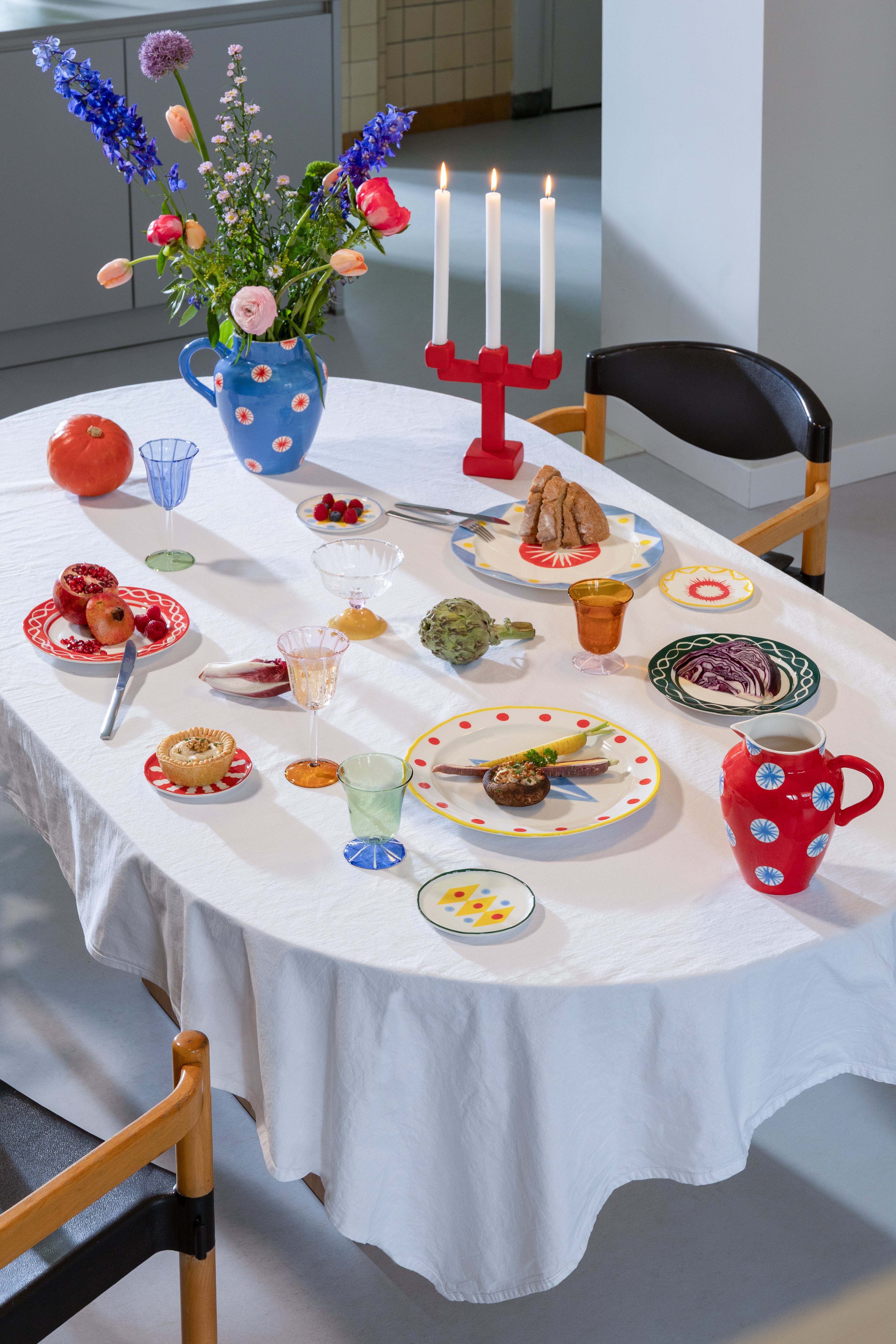 Set aus blauen und grünen Glaskelchen EVE