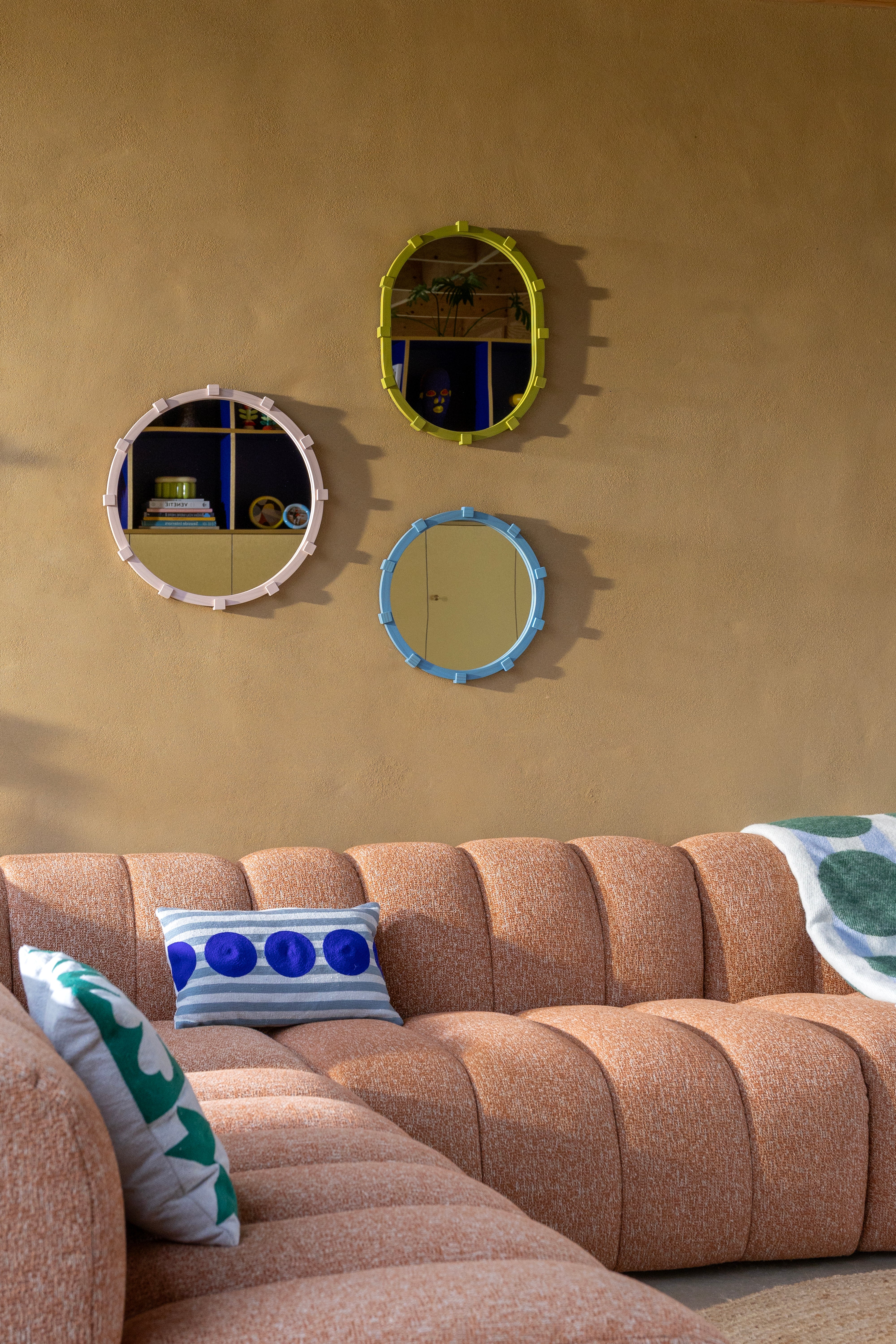 Oval Mirror CHUNK Green Wood