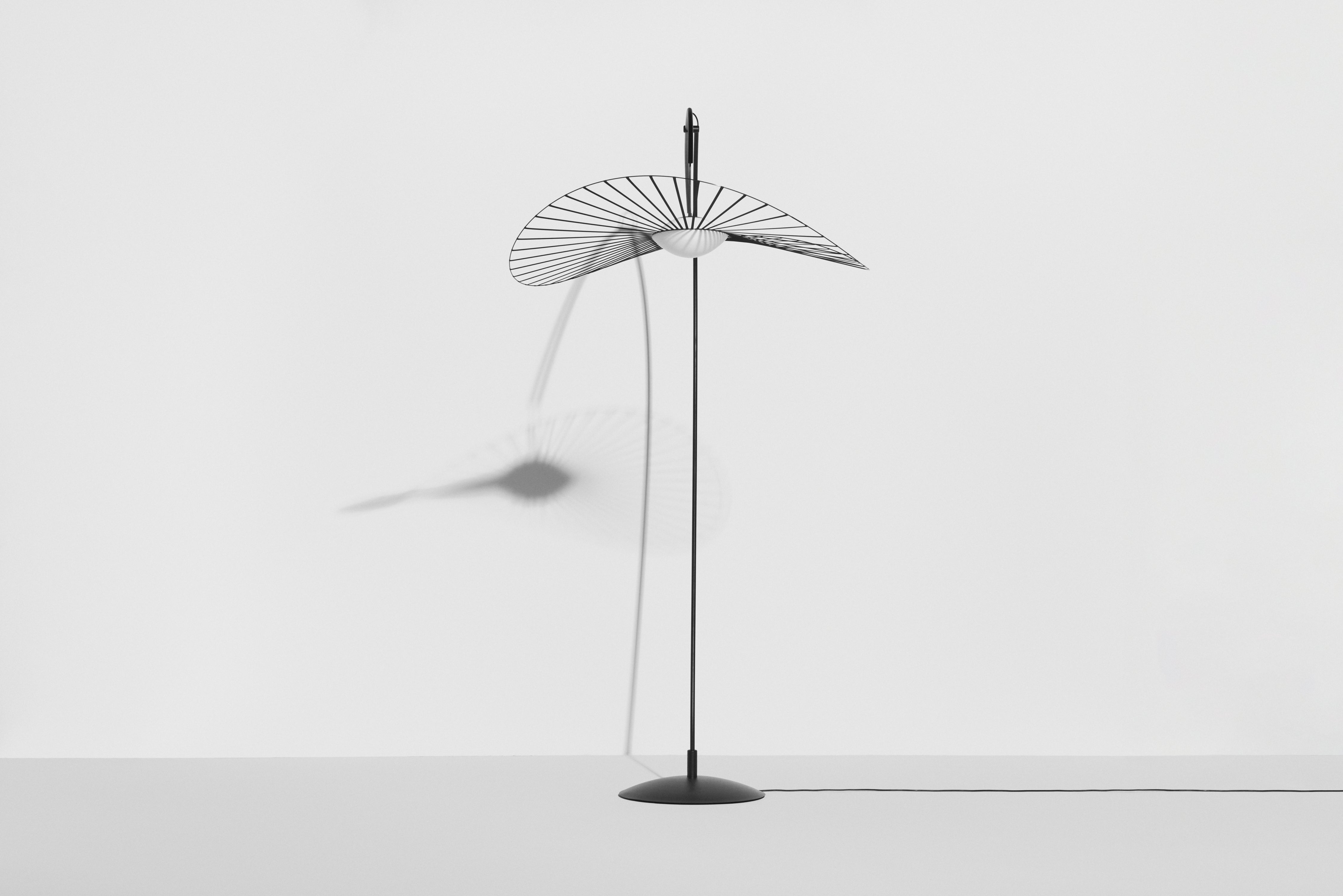 Lampa podłogowa VERTIGO NOVA czarny