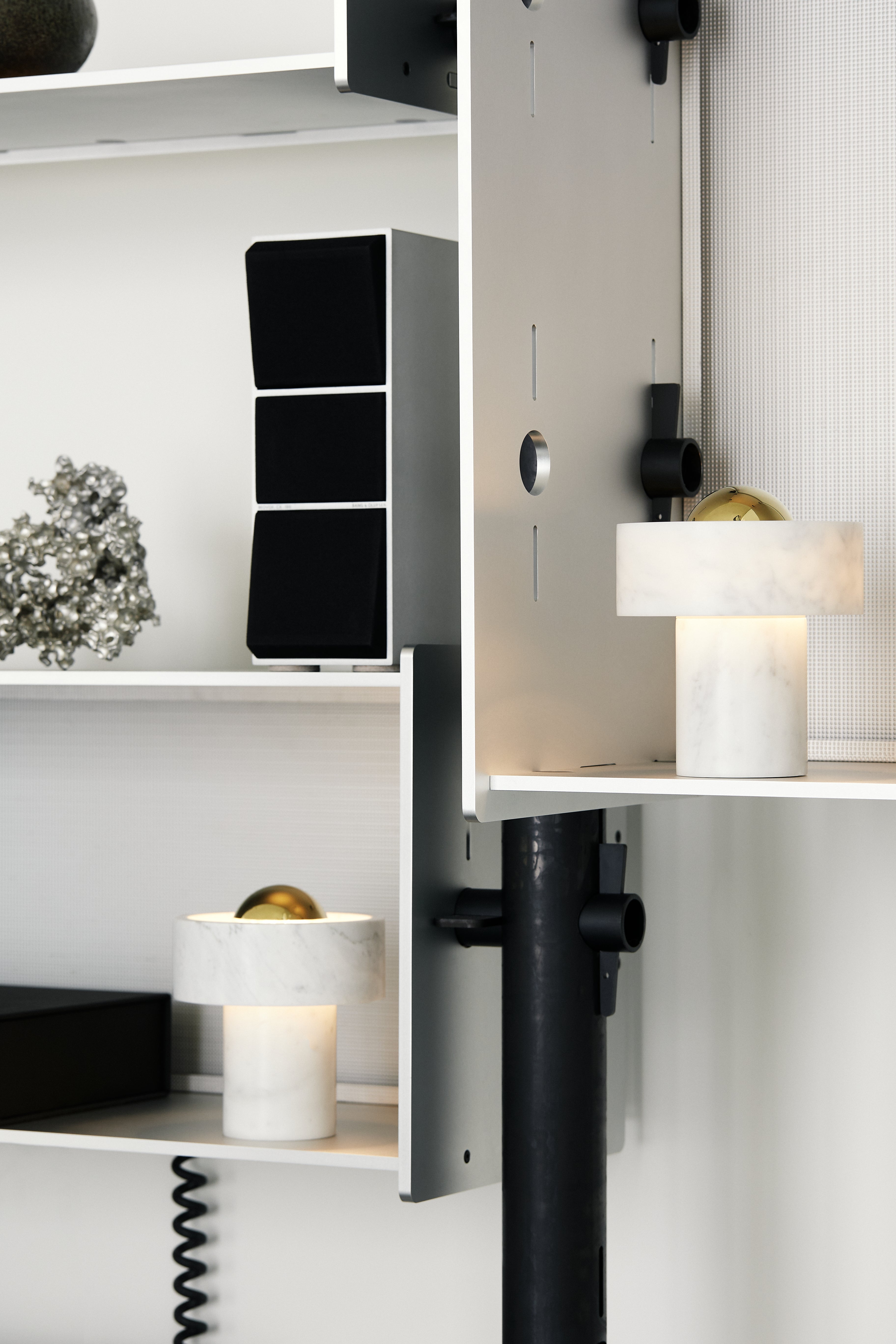 Tragbarer Lampenstein Marmor mit goldenem Finish