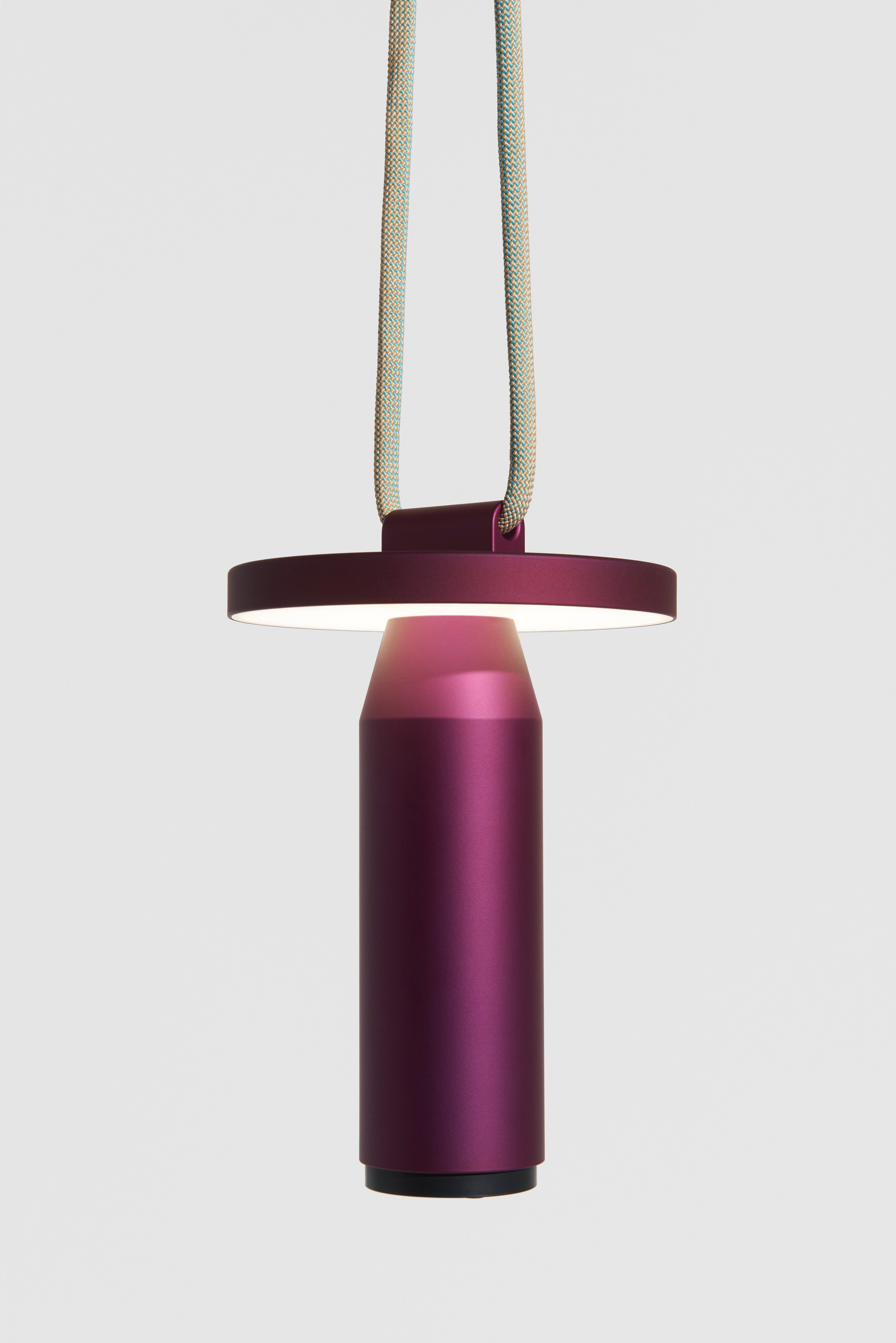 Lampa przenośna QUASAR fioletowy