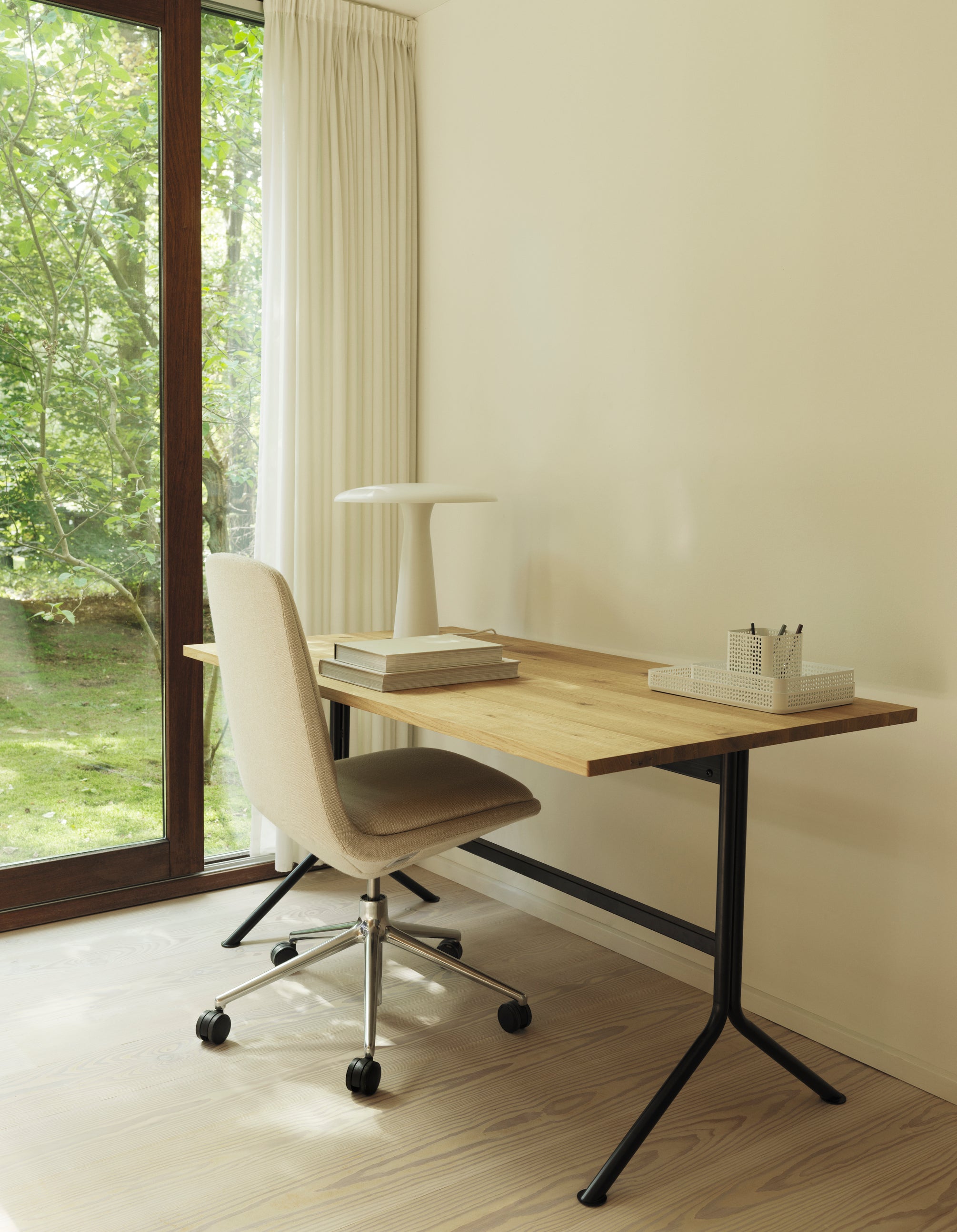 KIP desk natural pine with gray base