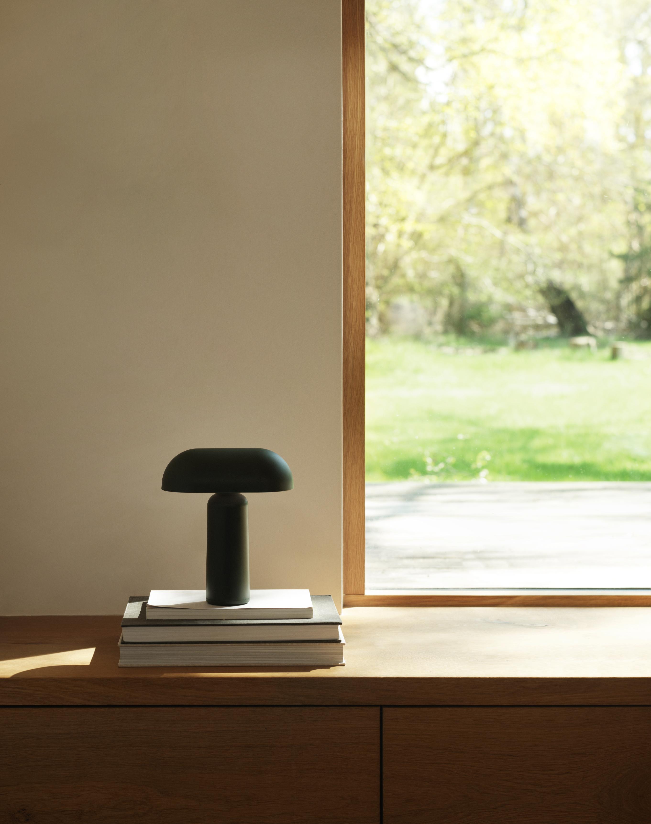 PORTA portable lamp green