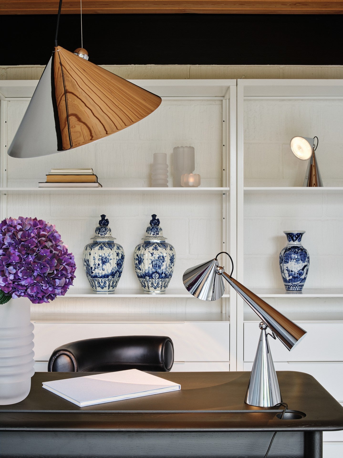 POSE silver pendant lamp