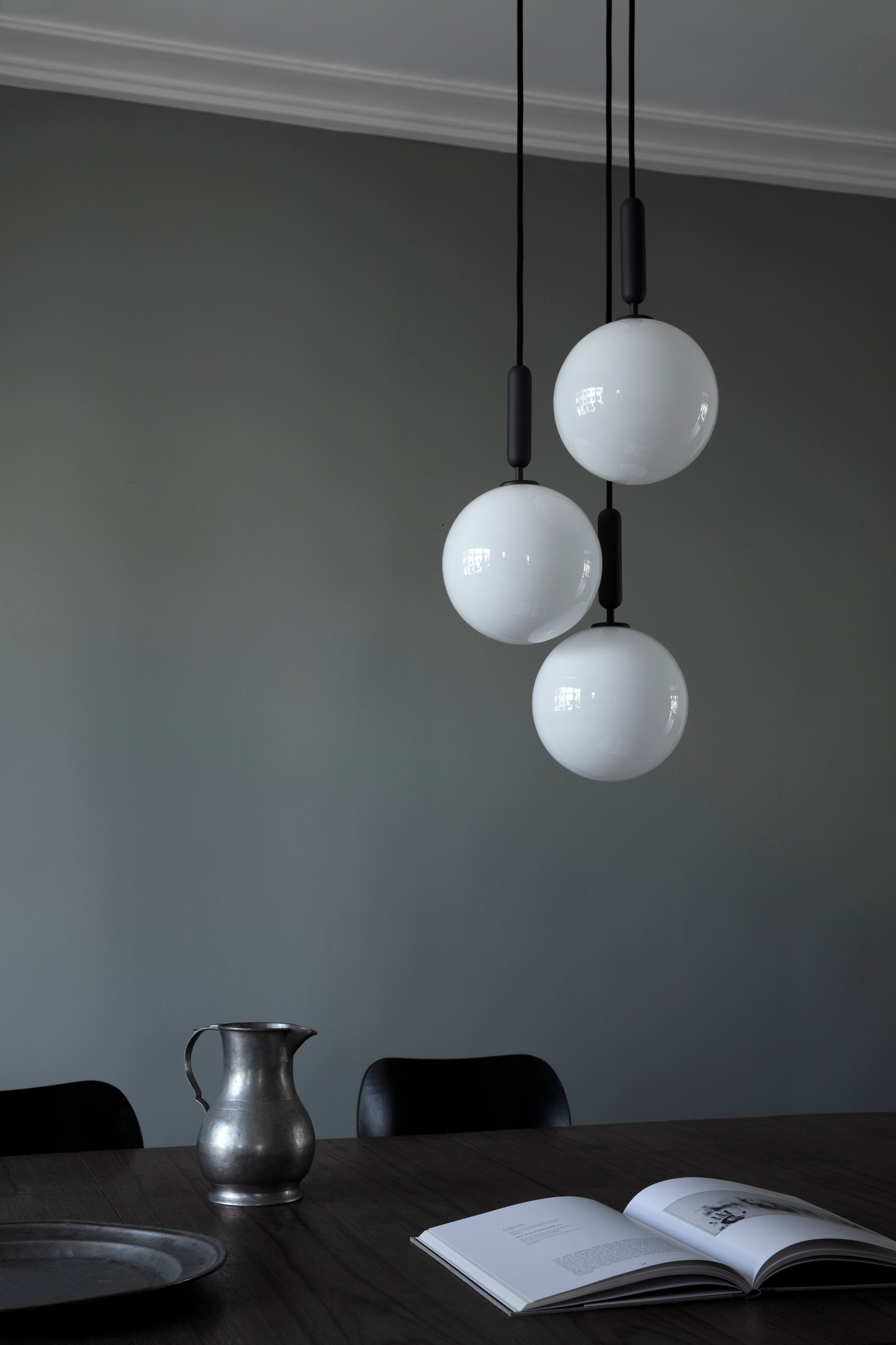 MIIRA 3 Pendant Lamp in Graphite with Opal Glass