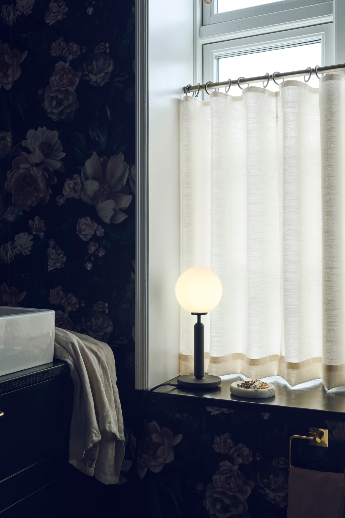 MIIRA Table Lamp in Graphite with Opal Glass