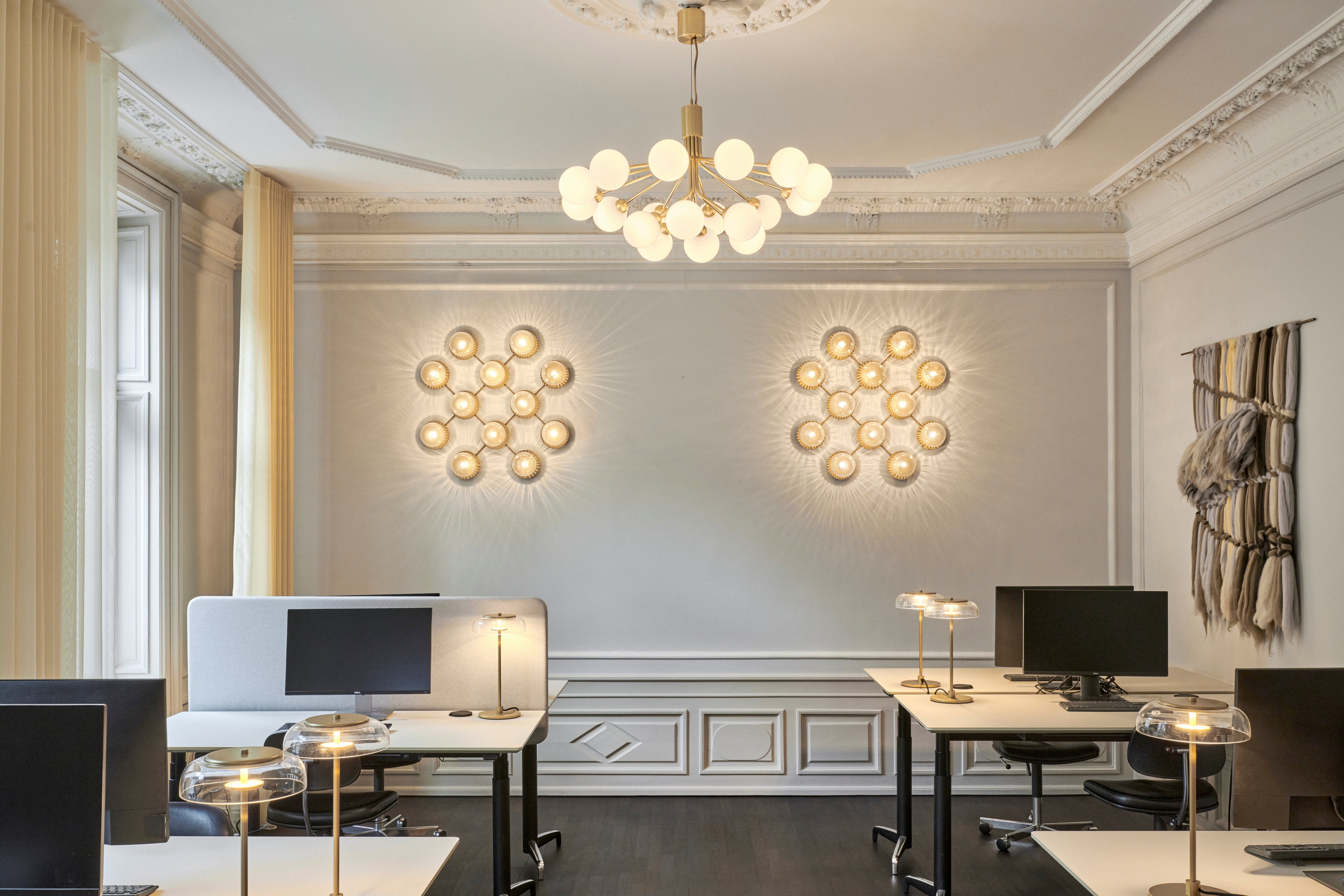 Wandleuchte LIILA 12 Gold mit transparentem Glas