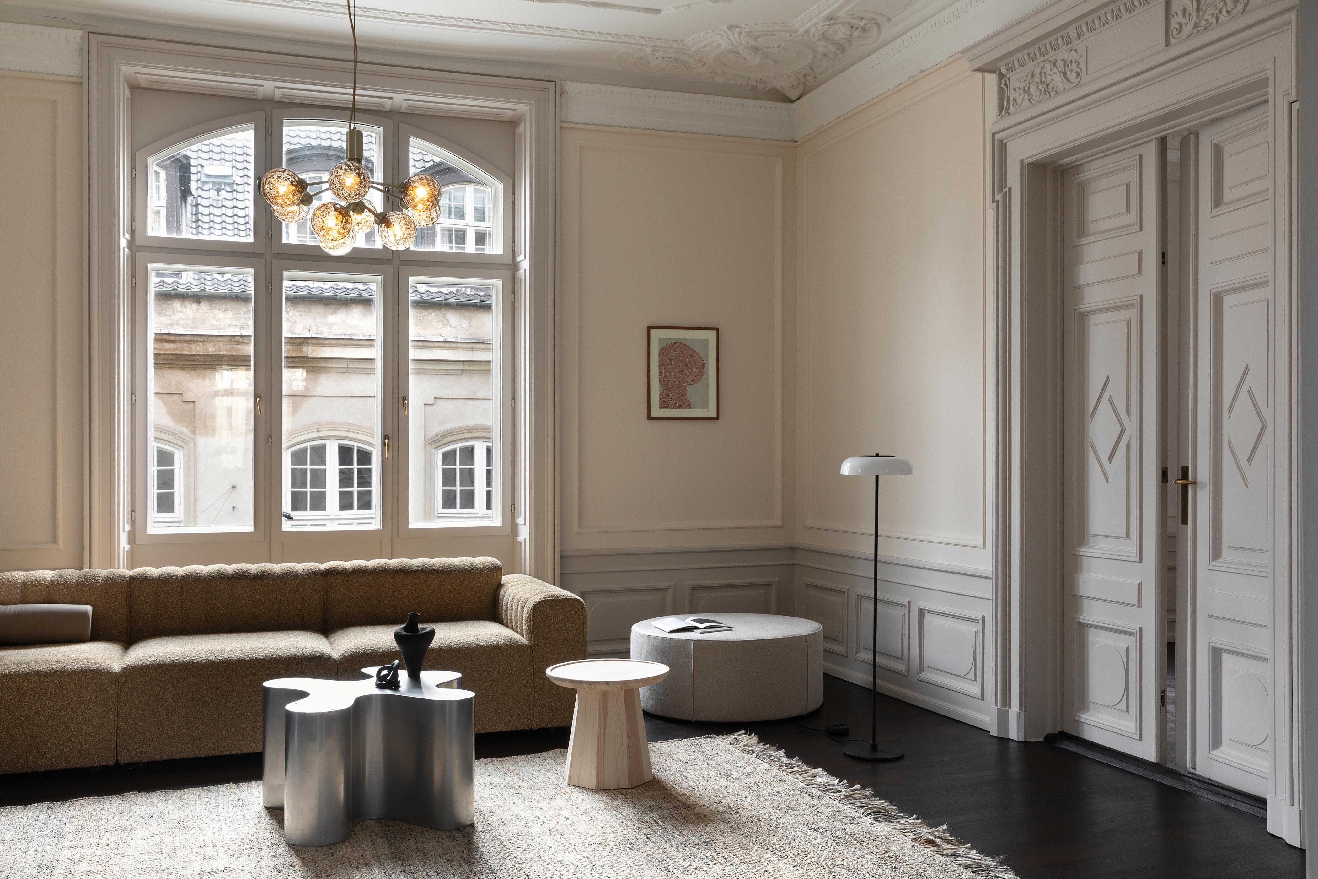 APIALES 9 Pendant Lamp in Brass with Gold Glass