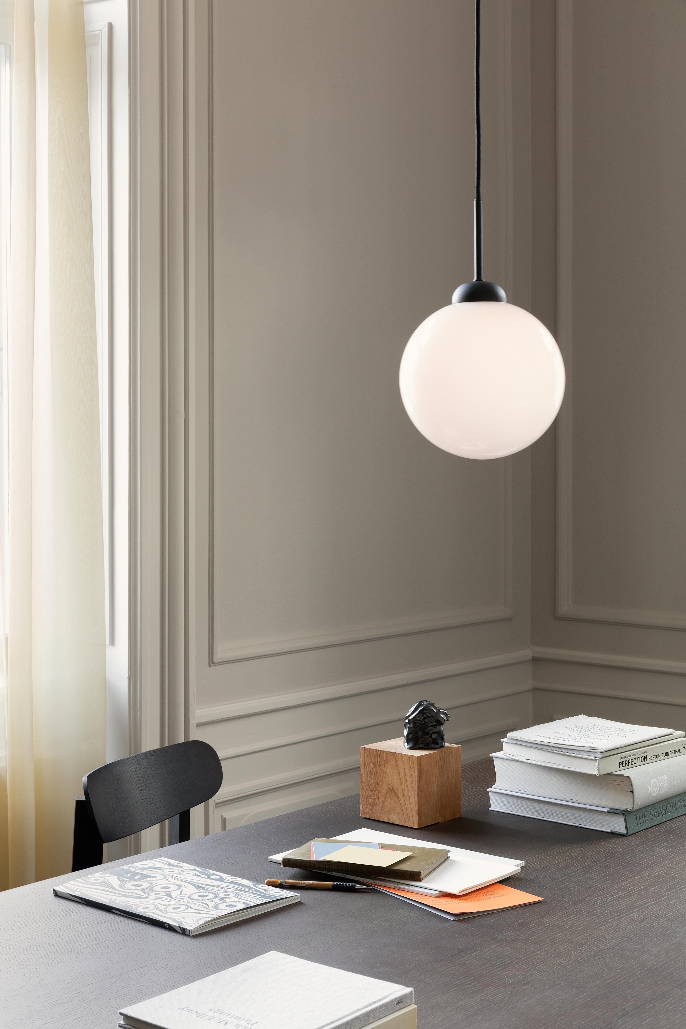 APIALES Black Pendant Lamp with Opal Glass