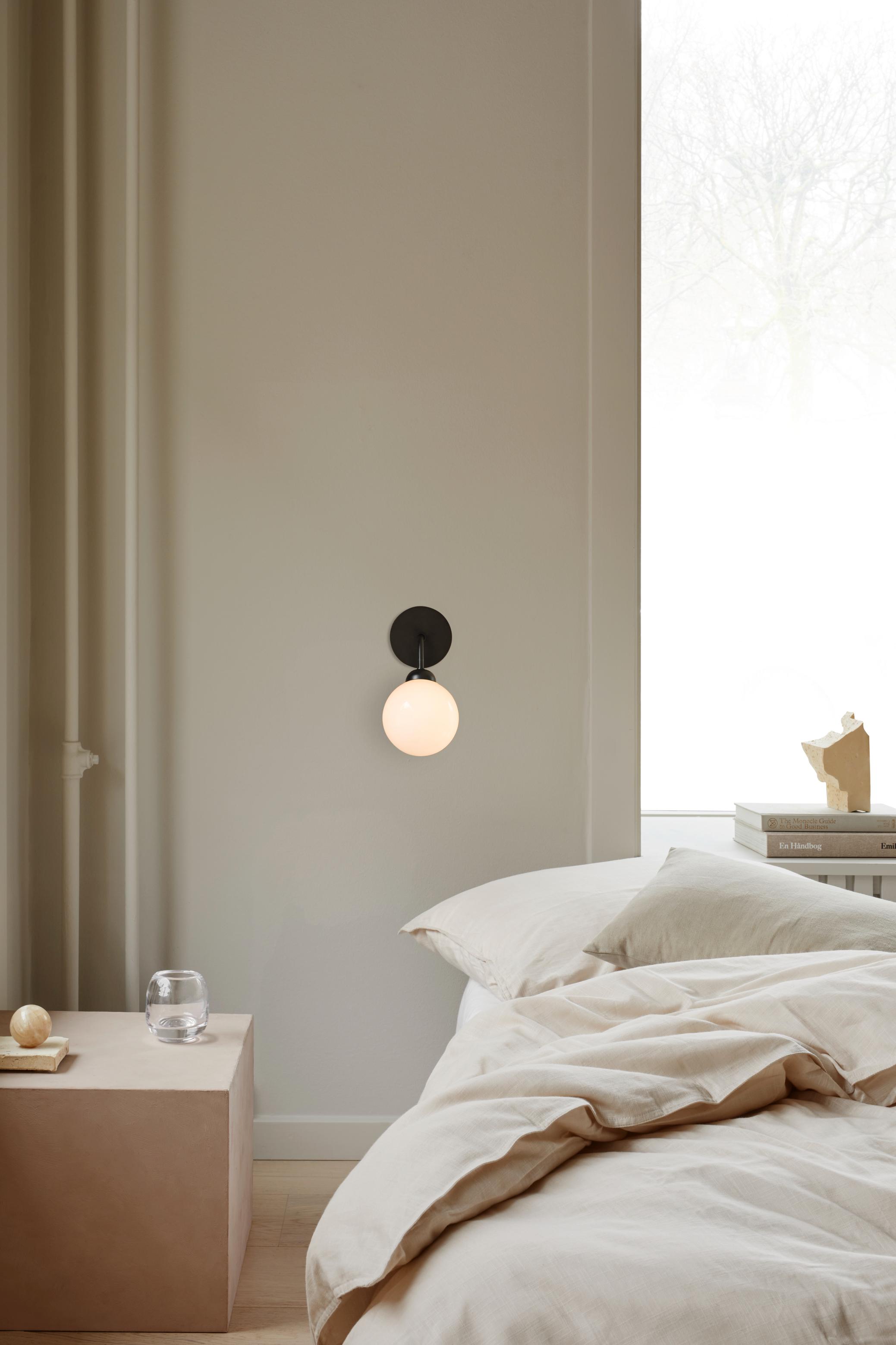 APIALES Black Wall Lamp with Opal Glass