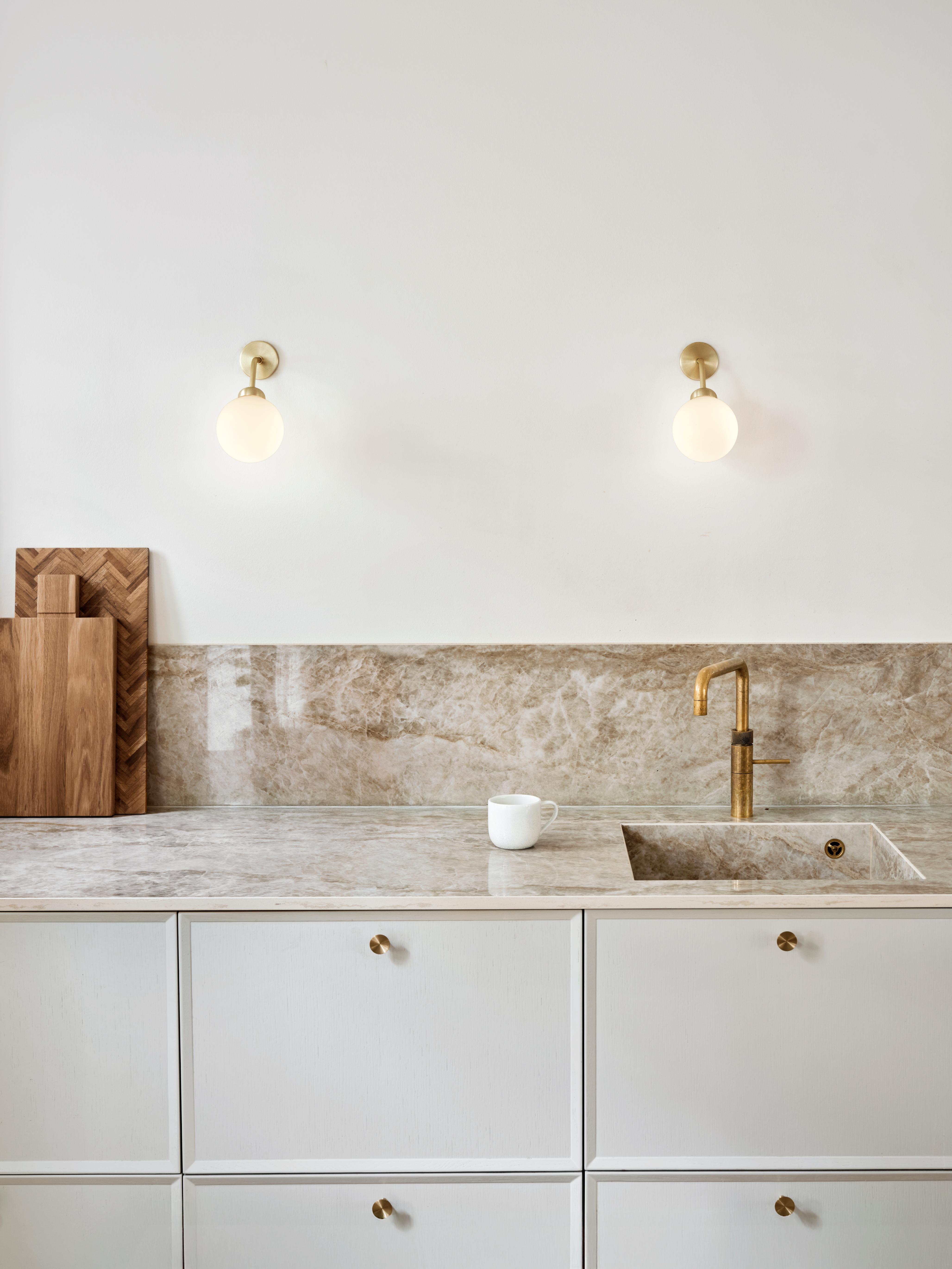 APIALES Wall Lamp in Brass with Opal Glass