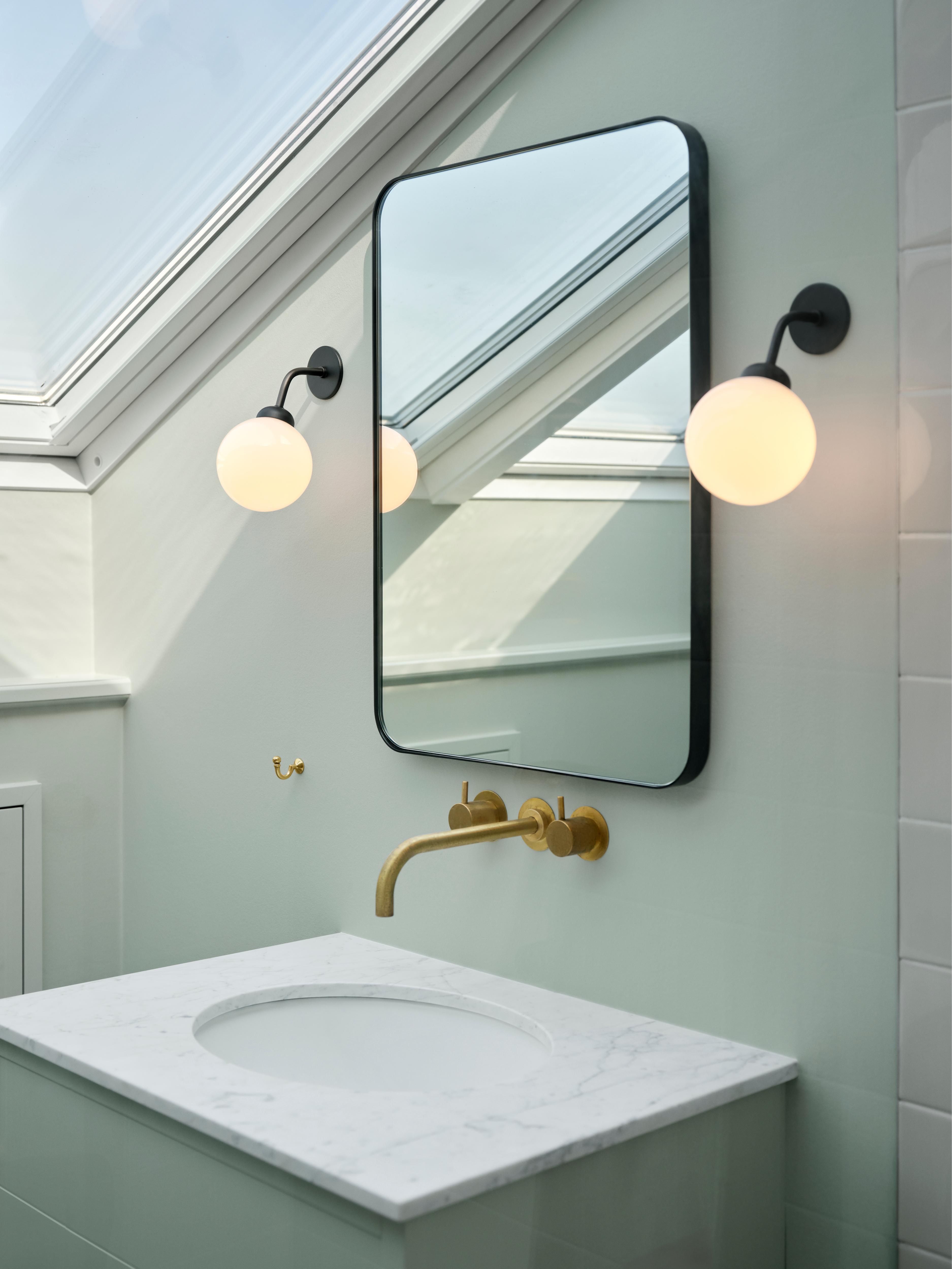 APIALES Black Wall Lamp with Opal Glass