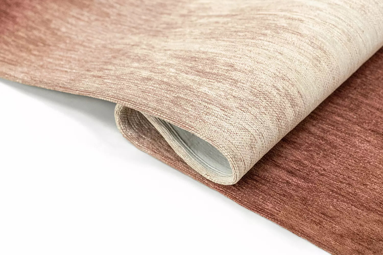 SENDAI rug in burgundy with salmon and white
