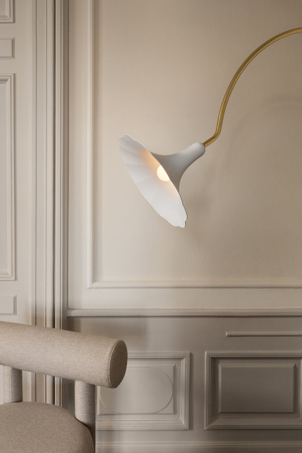 PETALII Floor Lamp White Metal with Brass Base