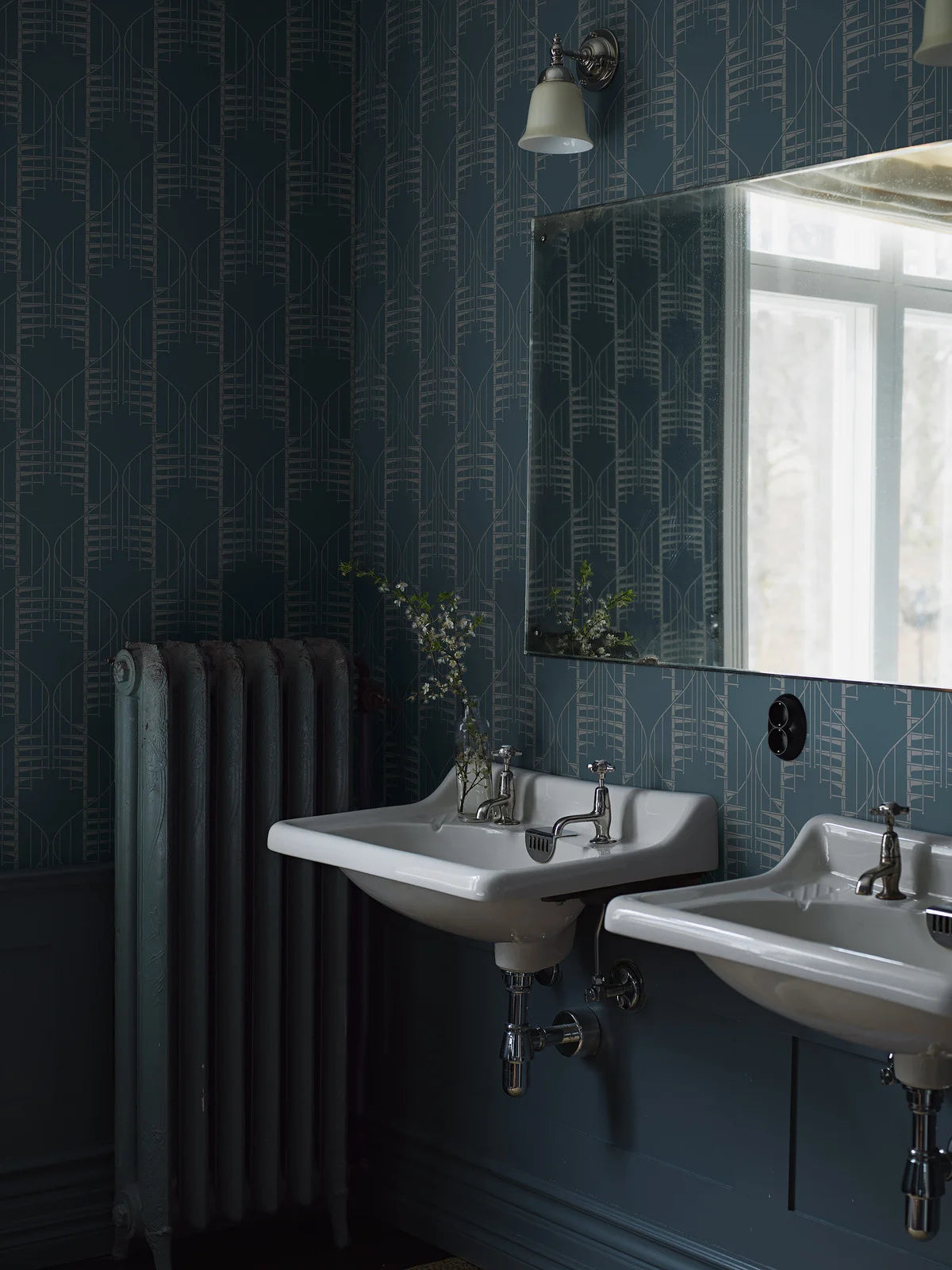 Tapete mit abstraktem Muster STAIRCASE dunkelgrün