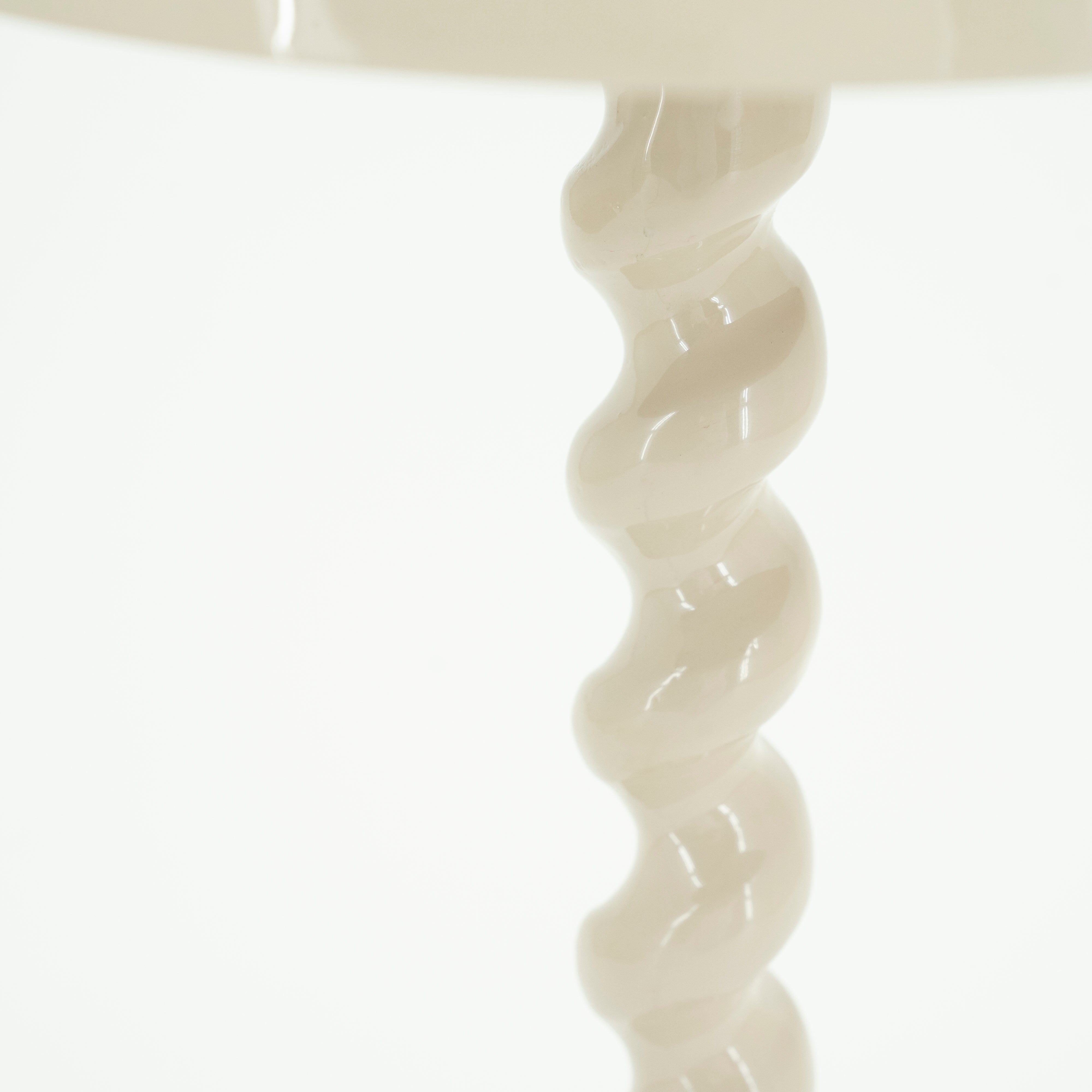 LUOX table lamp beige