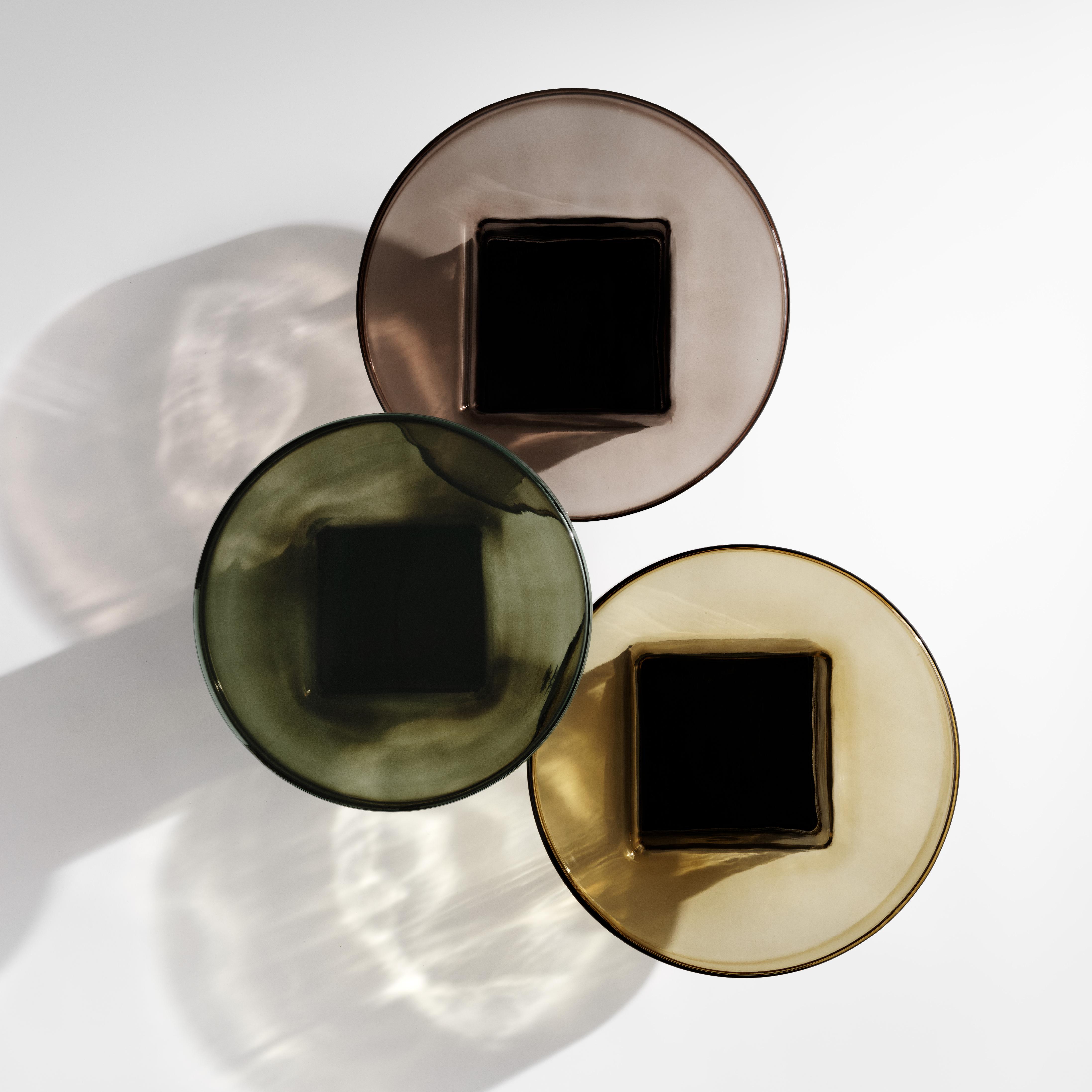 Kaffeetisch NAKED bernsteinfarbenes Glas