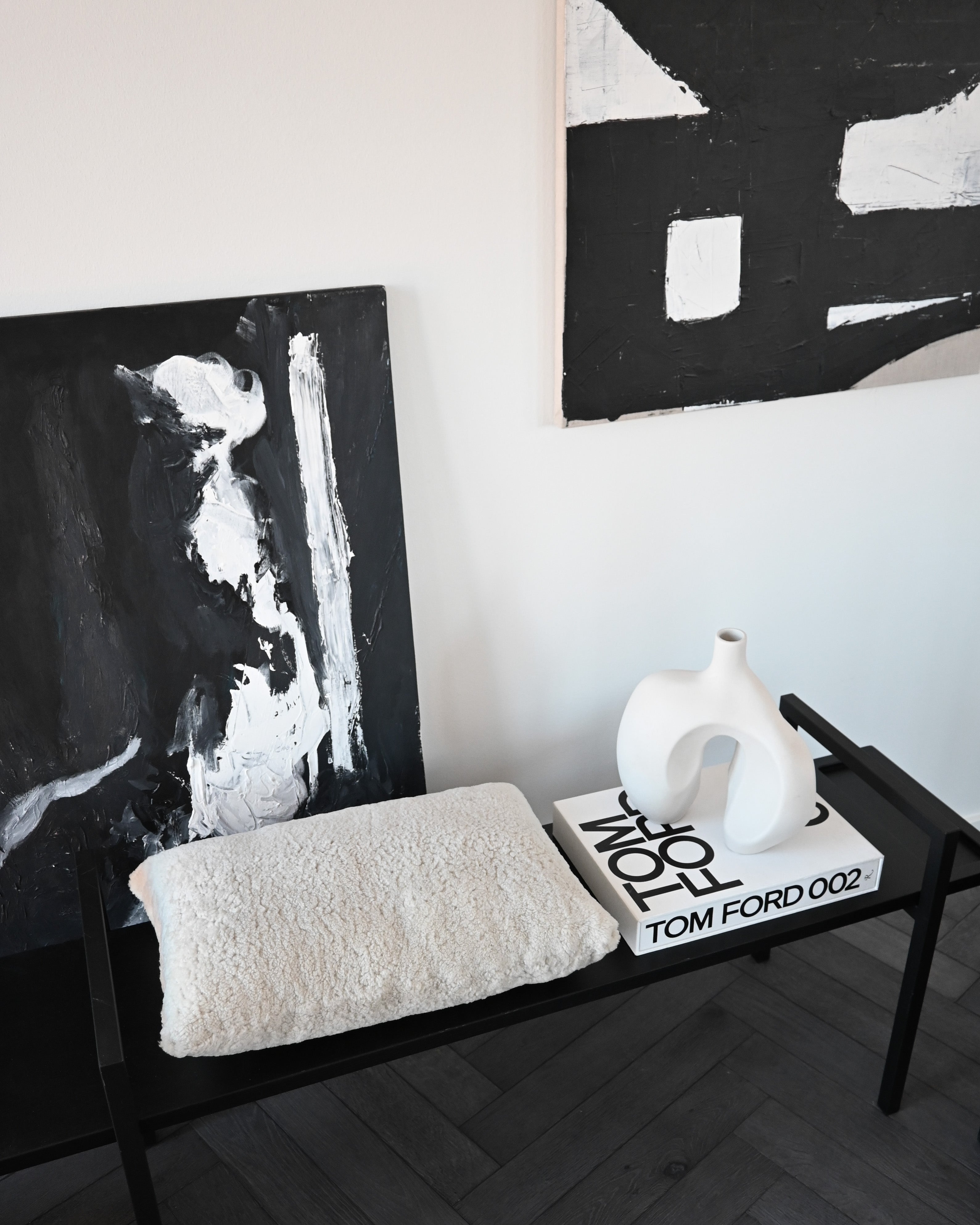 Weißer NI-Waschtopf