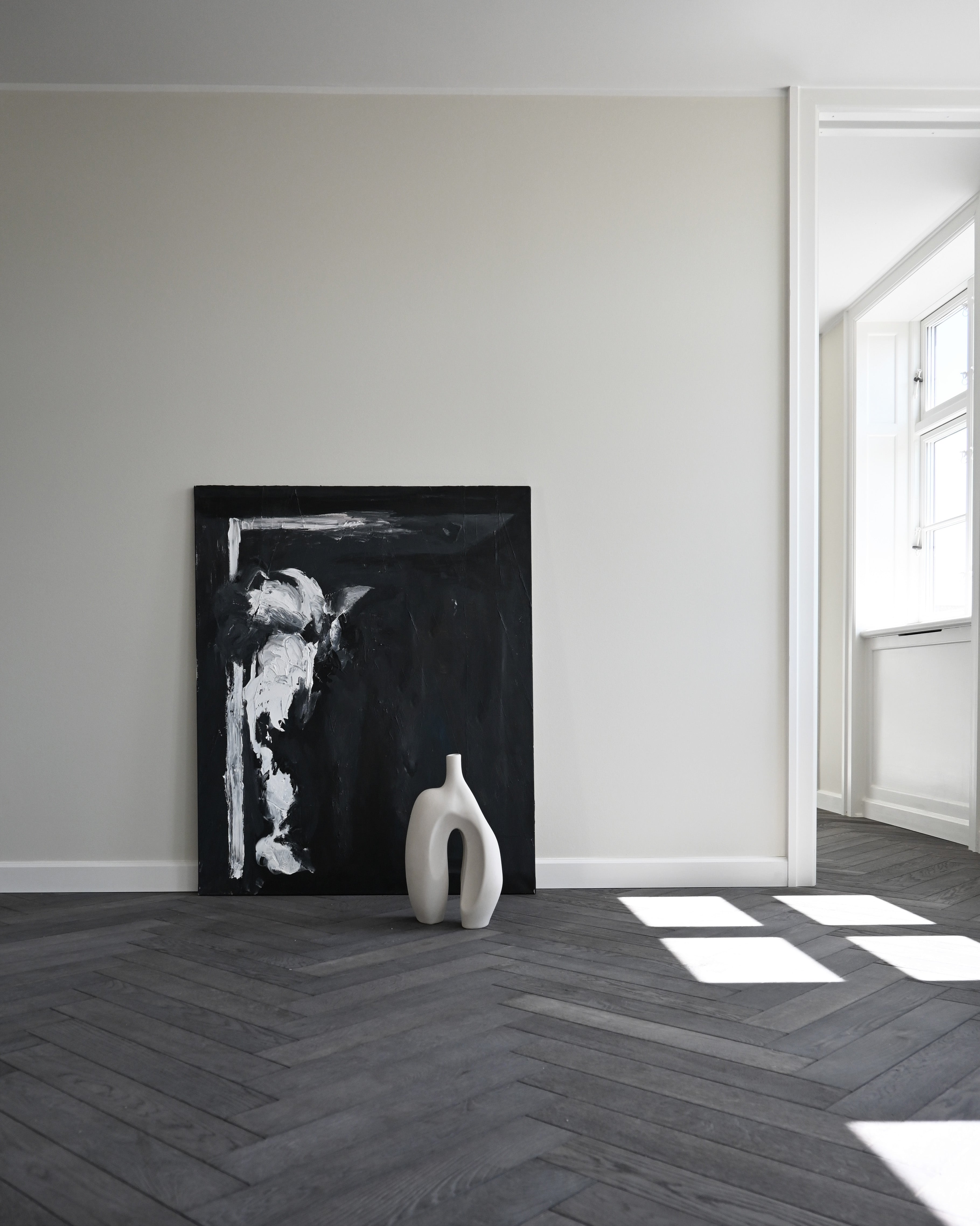 Weißer NI-Waschtopf