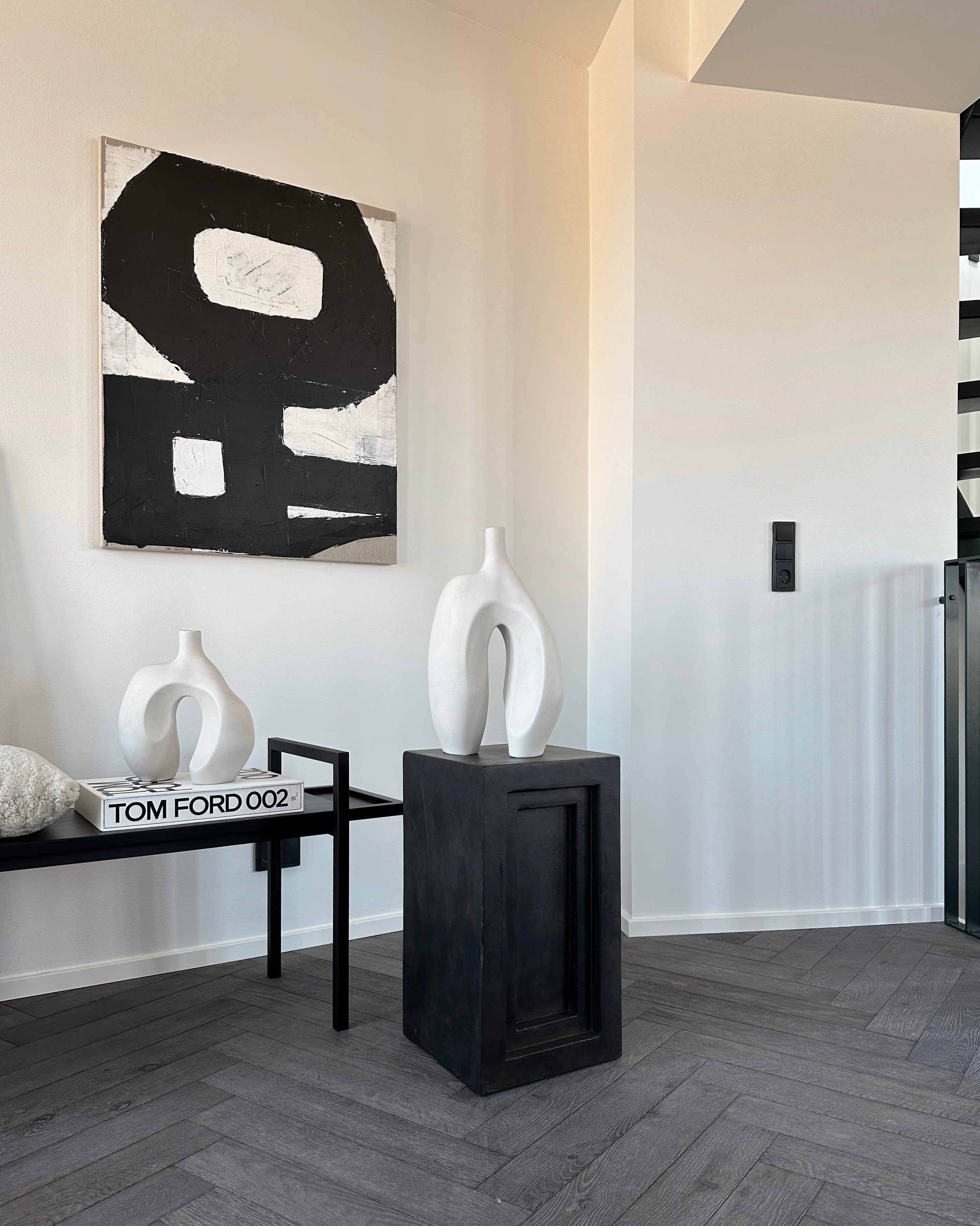 Weißer NI-Waschtopf