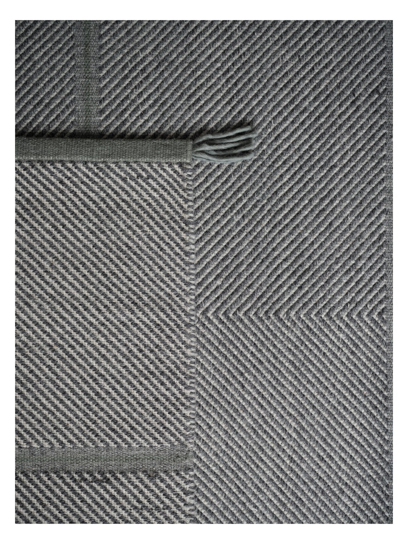 Teppich VISION WALK grau mit moosgrün