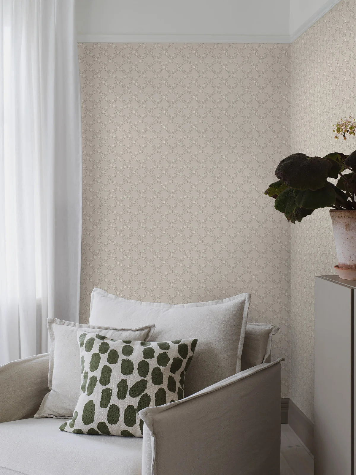 Tapete mit Pflanzenmotiv SOMMARSLÖJA beige mit Weiß