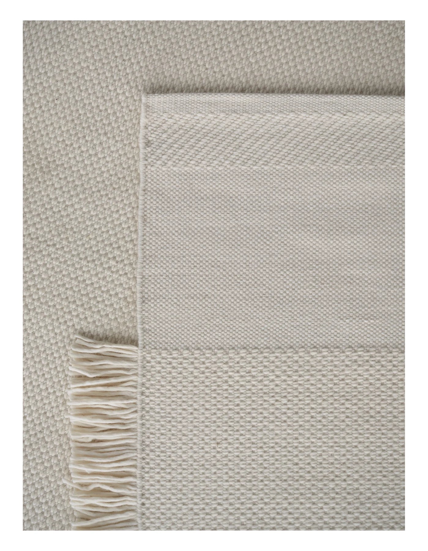 Teppich SILENT PATH gebrochenes Weiß