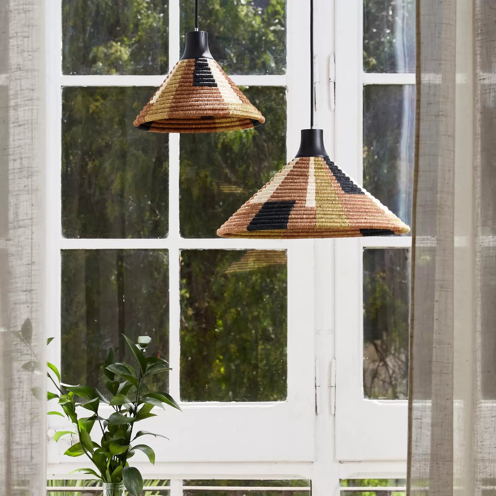 Hängende Lampe -braune Papagei